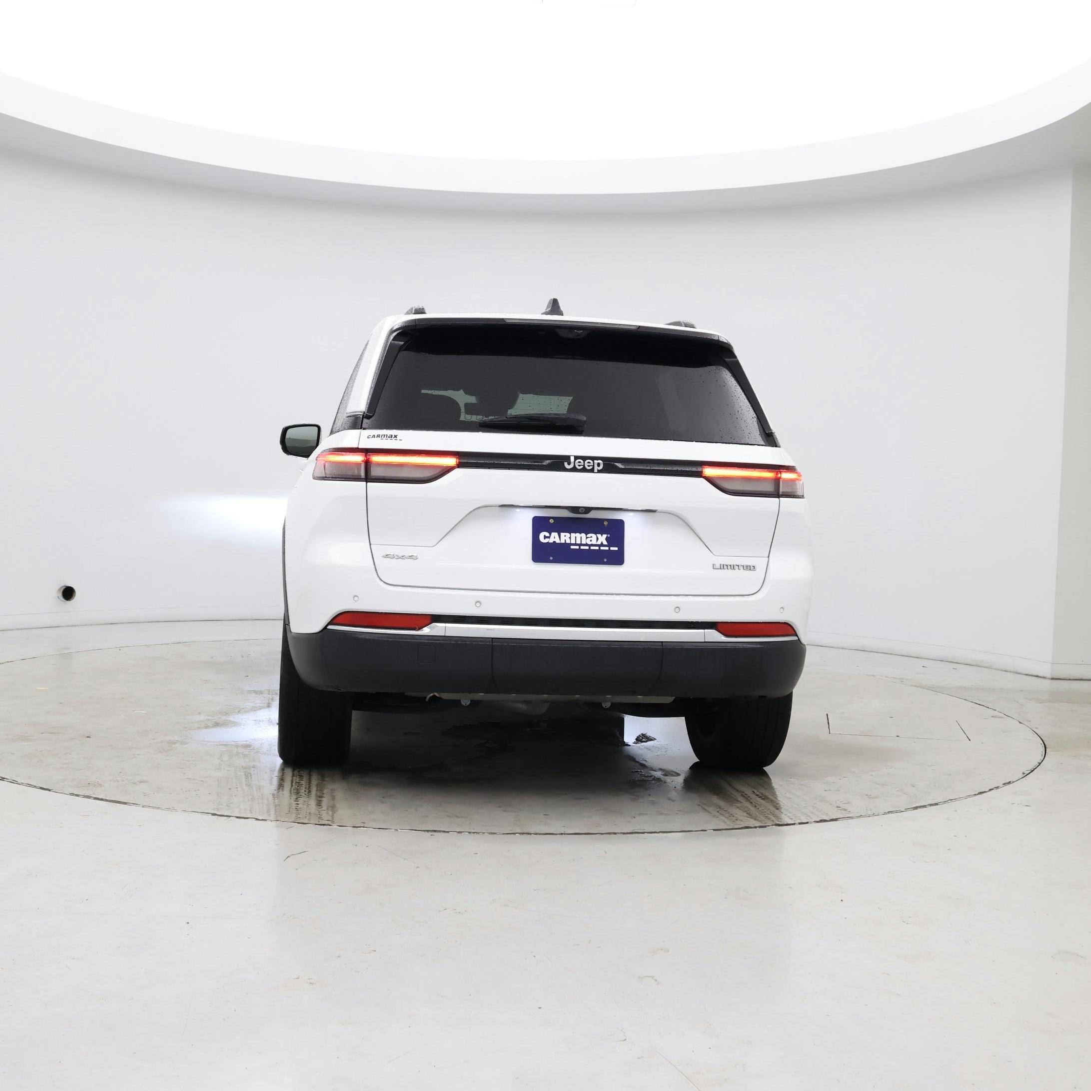 Thumbnail: 2023 Jeep Grand Cherokee - 6