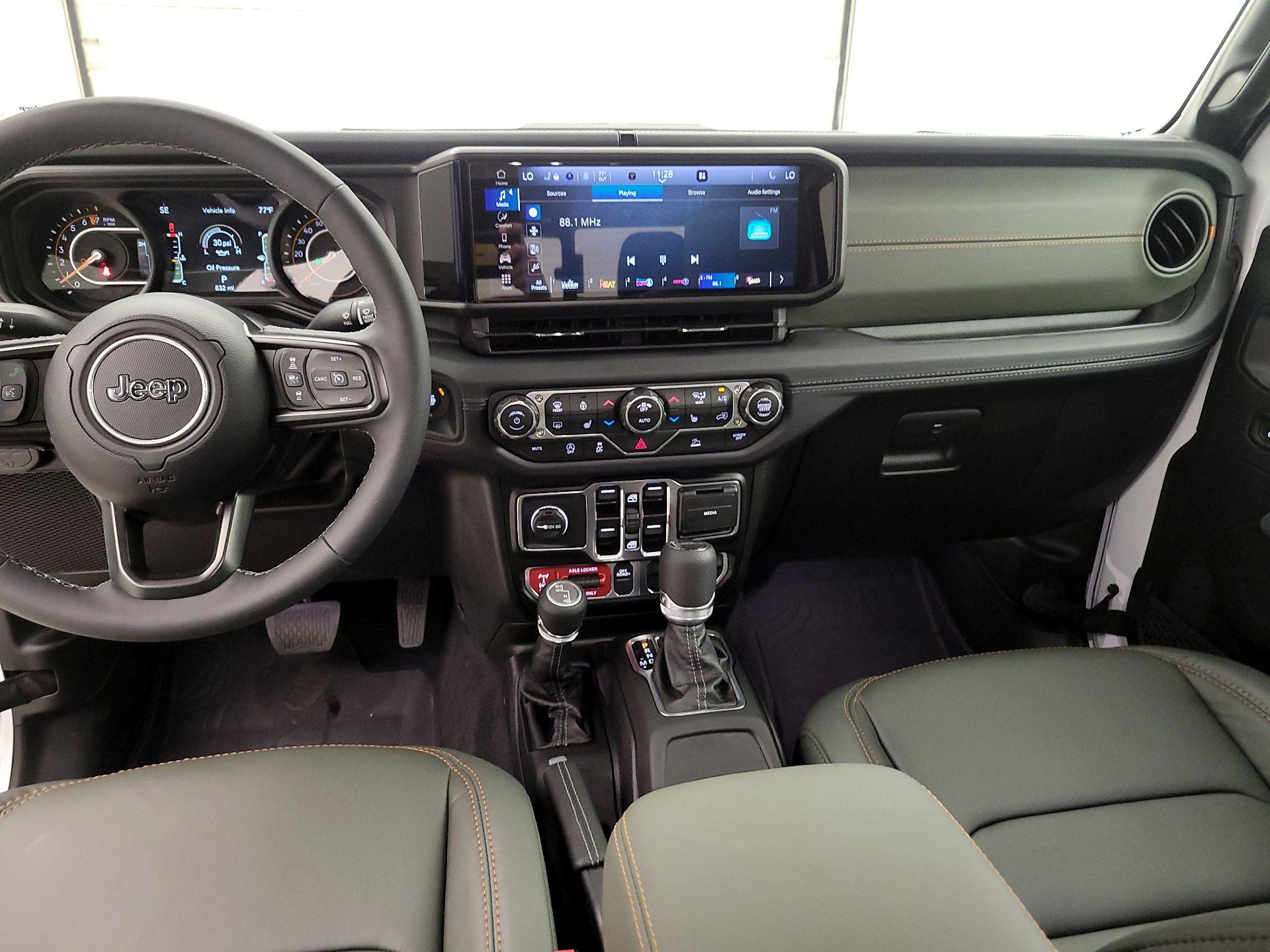 Thumbnail: 2025 Jeep Gladiator - 9
