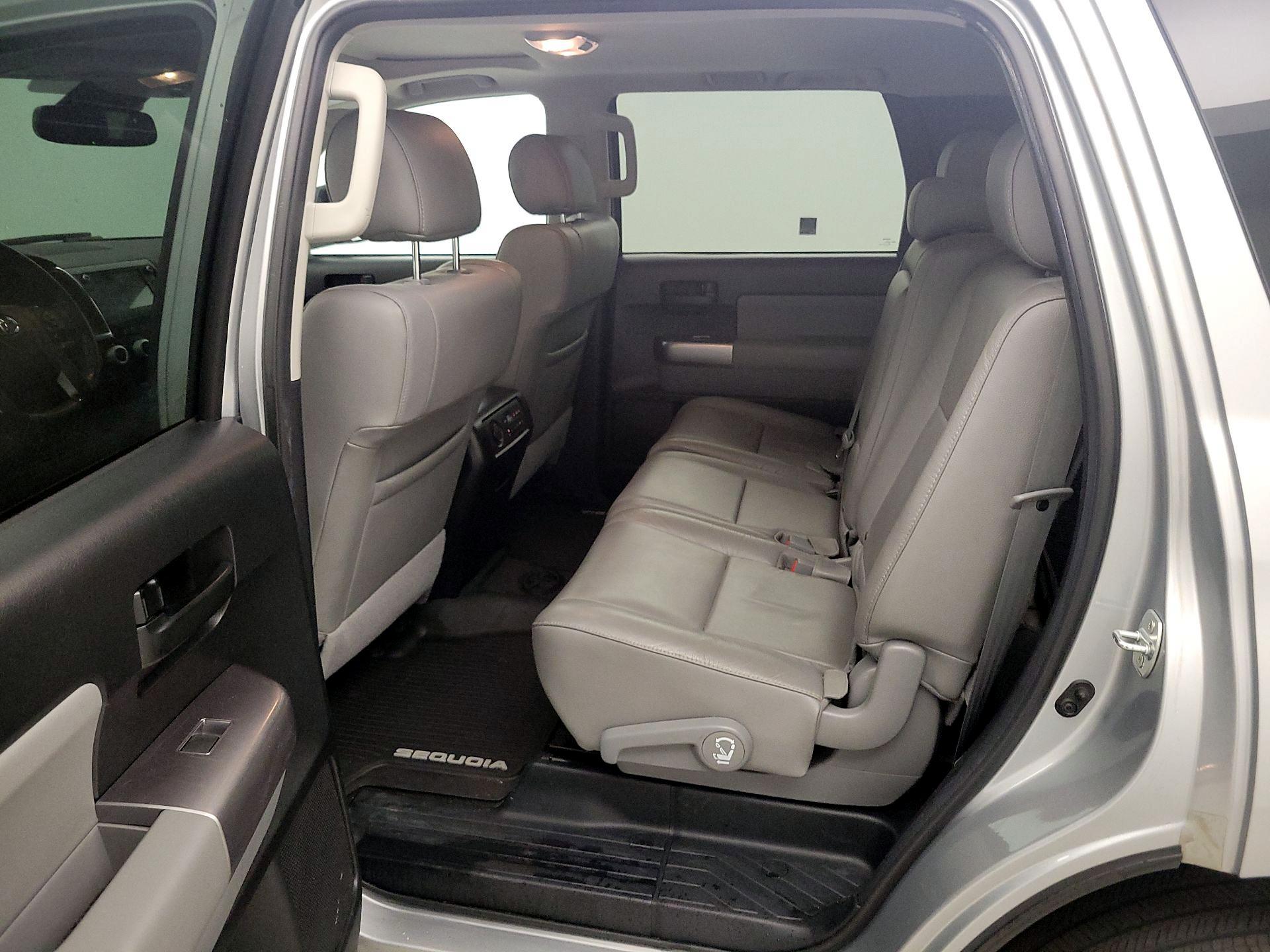 Thumbnail: 2020 Toyota Sequoia - 20