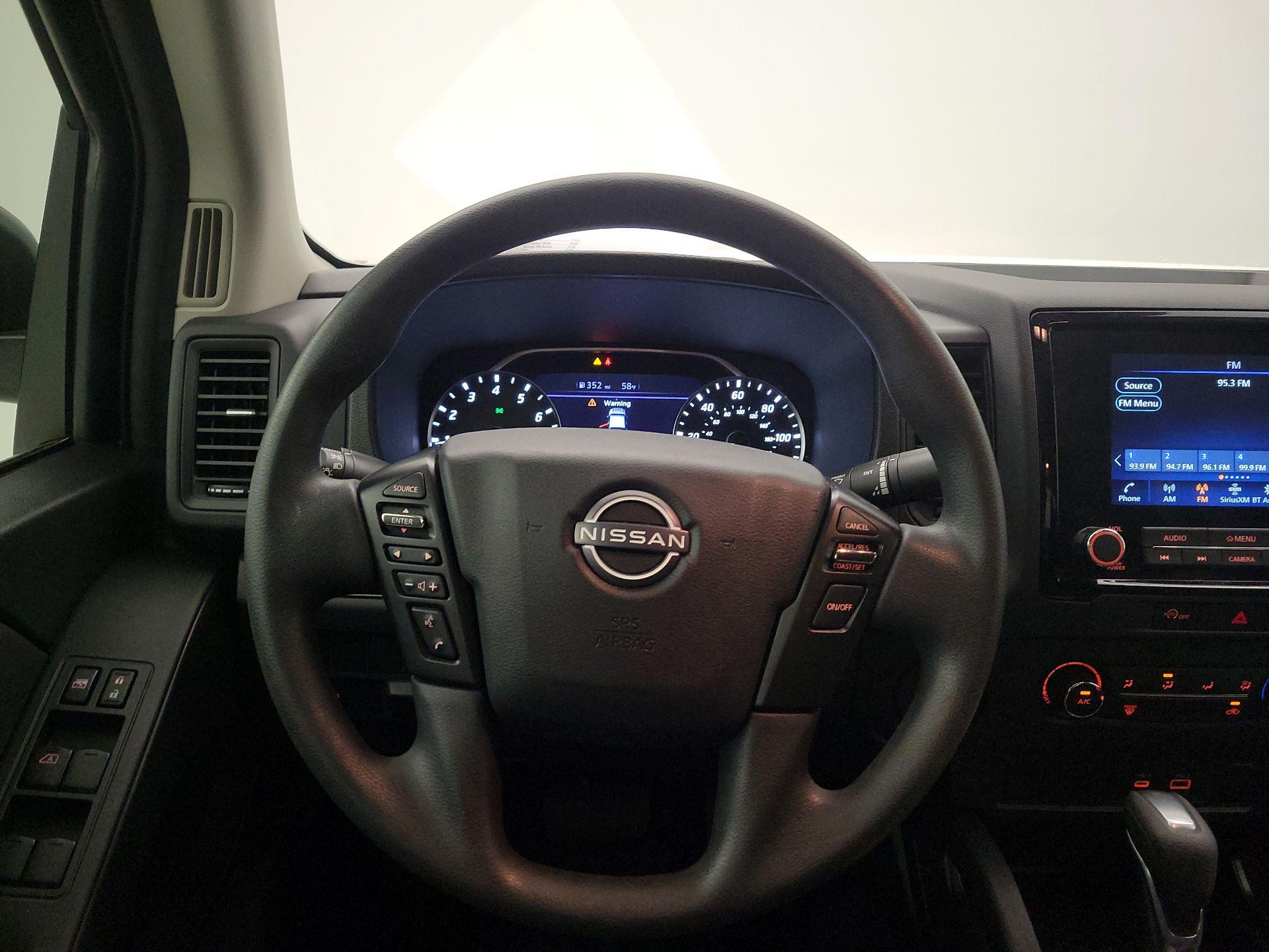 Thumbnail: 2024 Nissan Frontier - 10