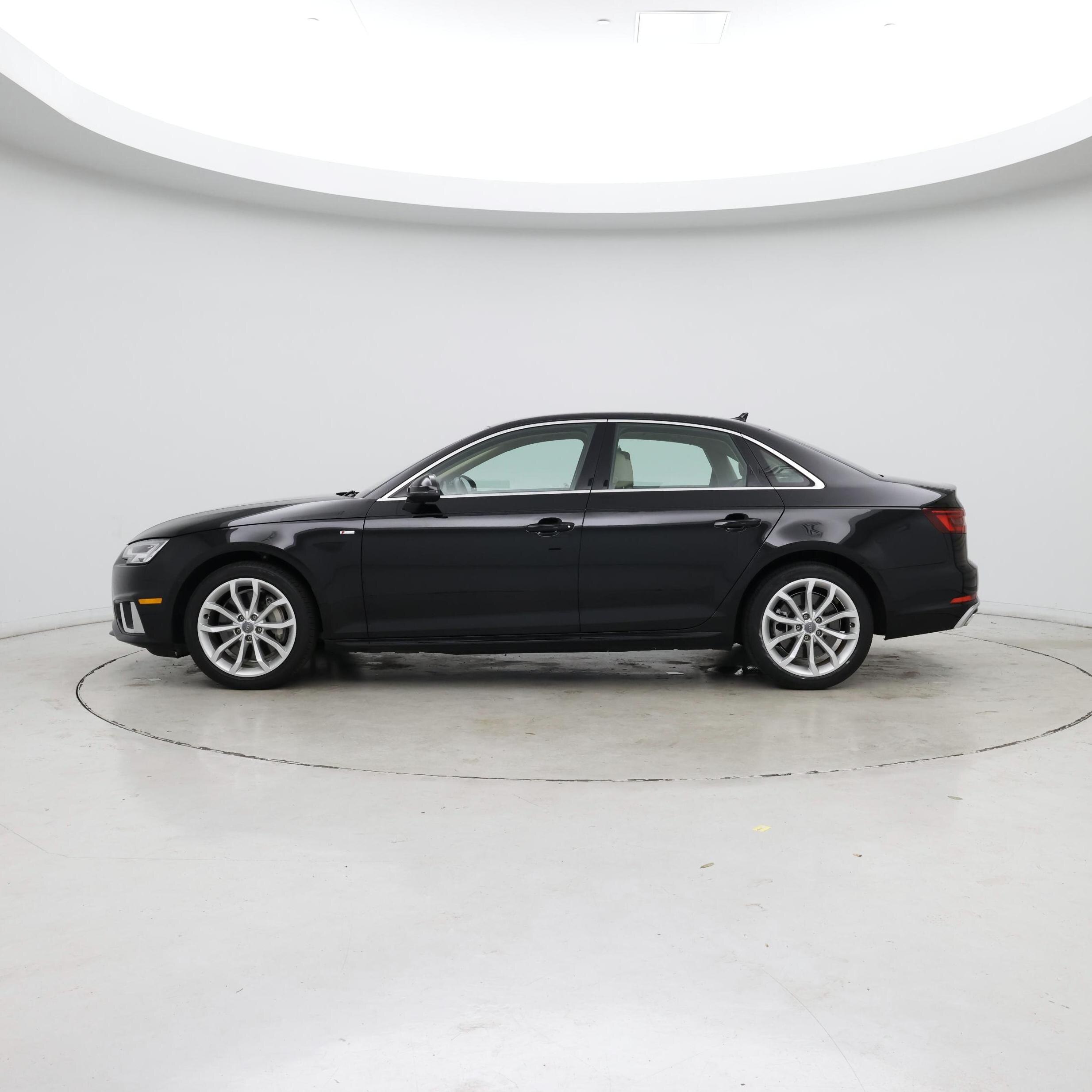 Thumbnail: 2019 Audi A4 - 3