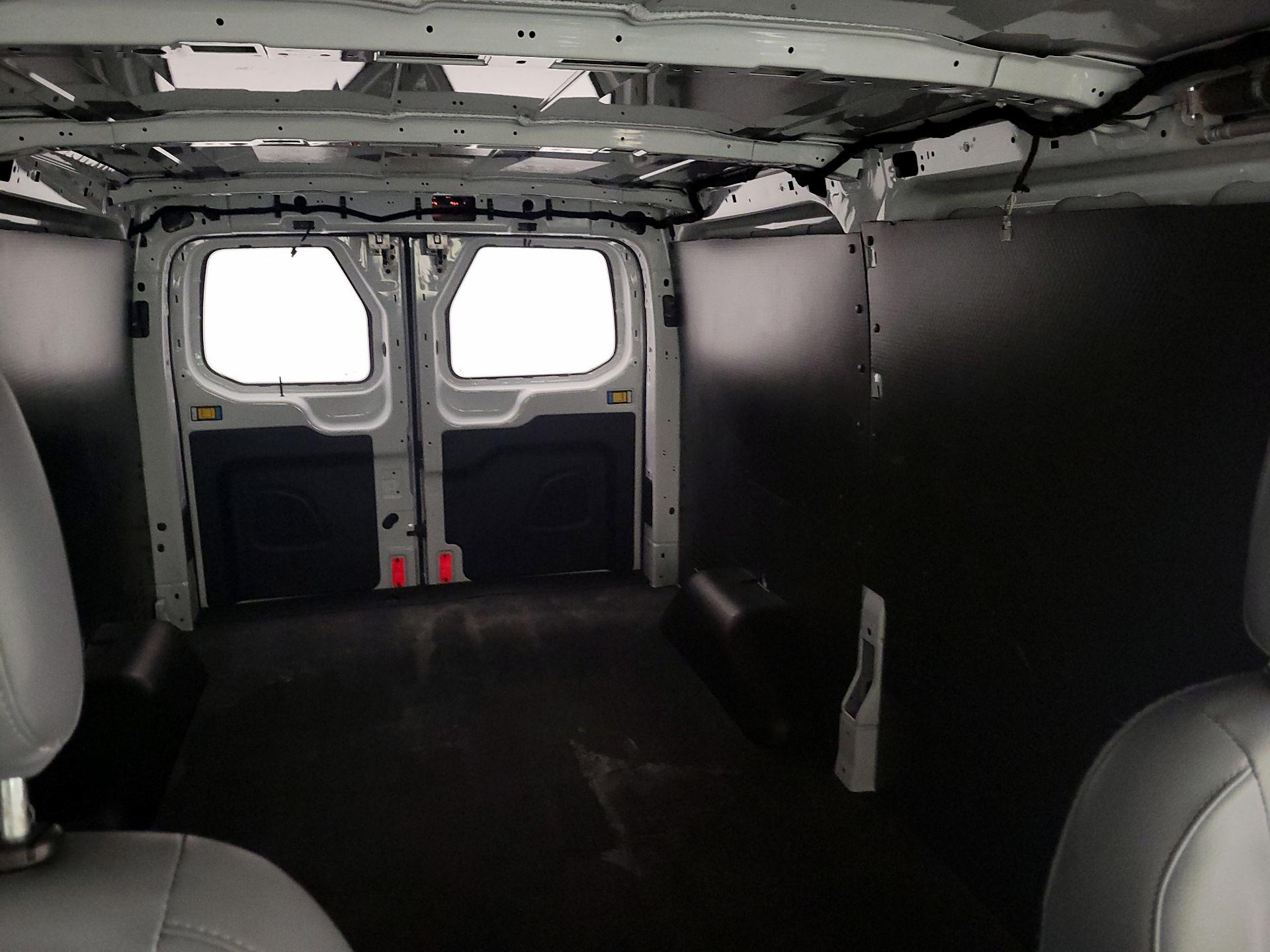 Thumbnail: 2016 Ford Transit Series - 19