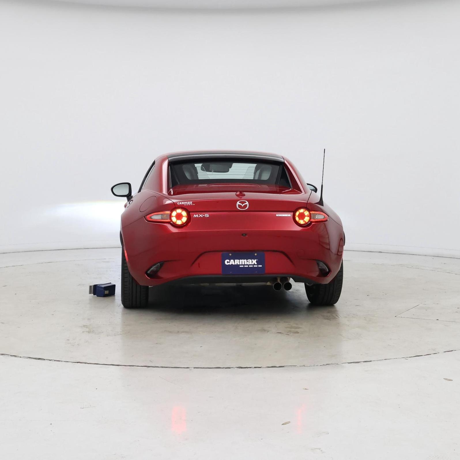 Thumbnail: 2021 Mazda MX-5 Miata - 6