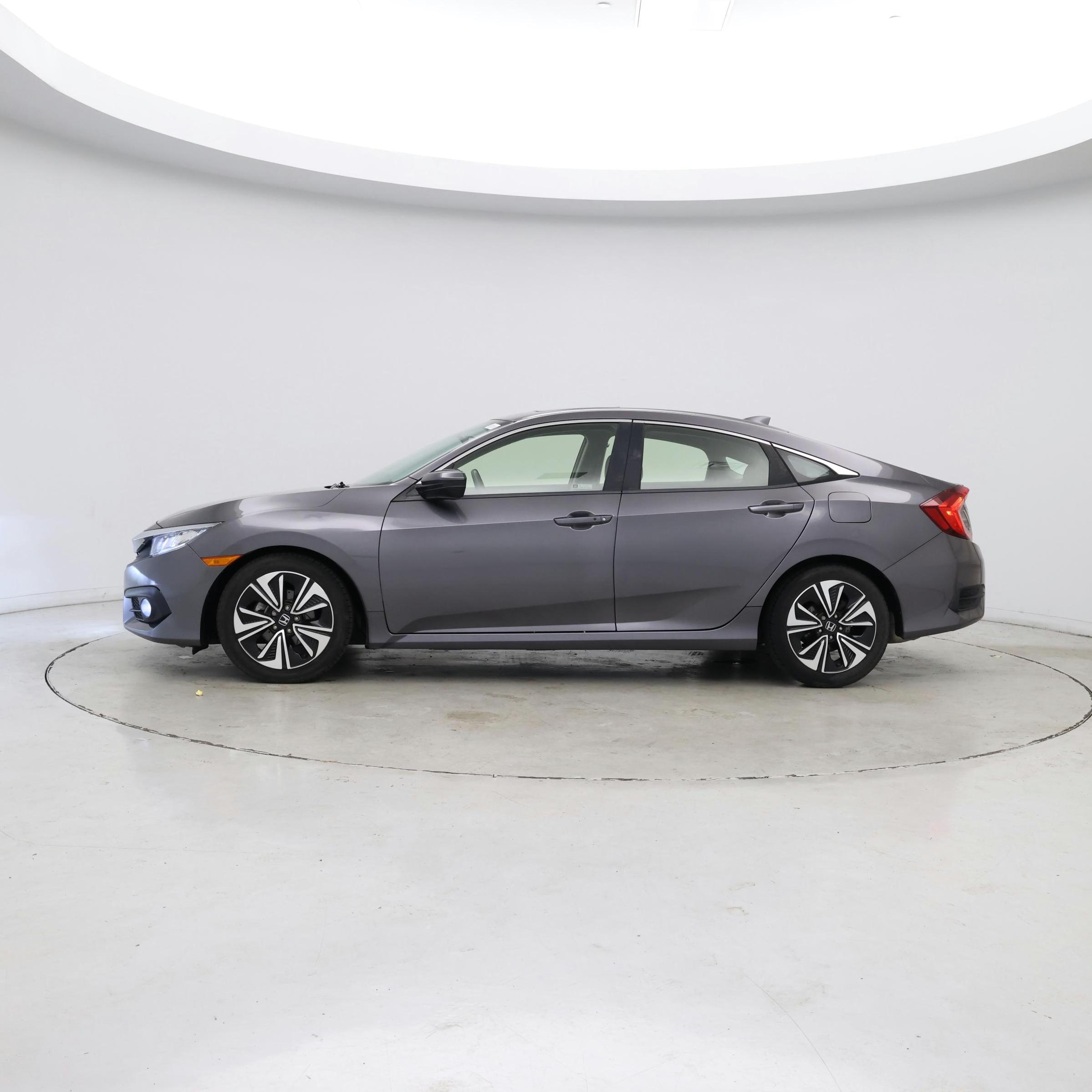 Thumbnail: 2018 Honda Civic - 2