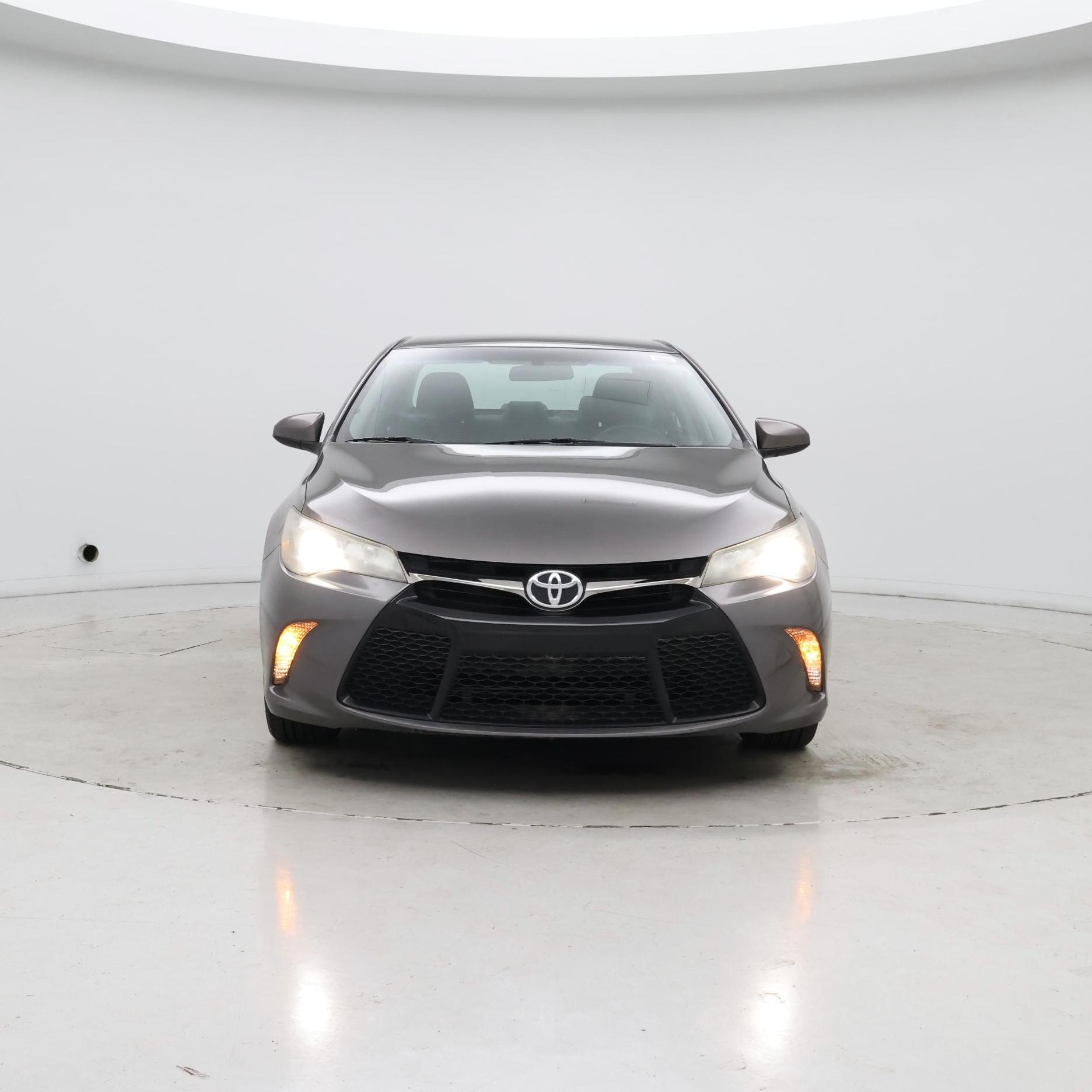 Thumbnail: 2015 Toyota Camry - 5