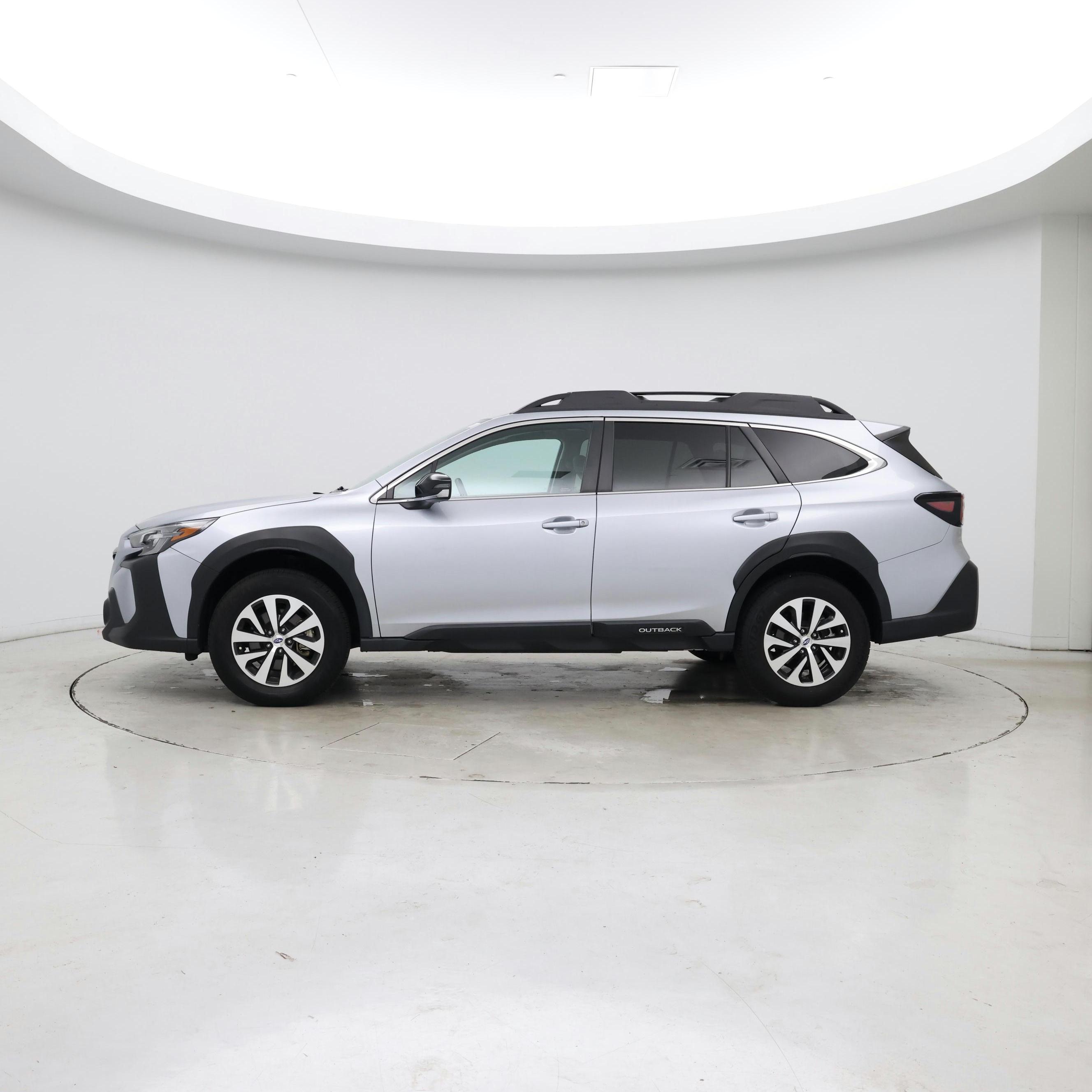 Thumbnail: 2024 Subaru Outback - 3