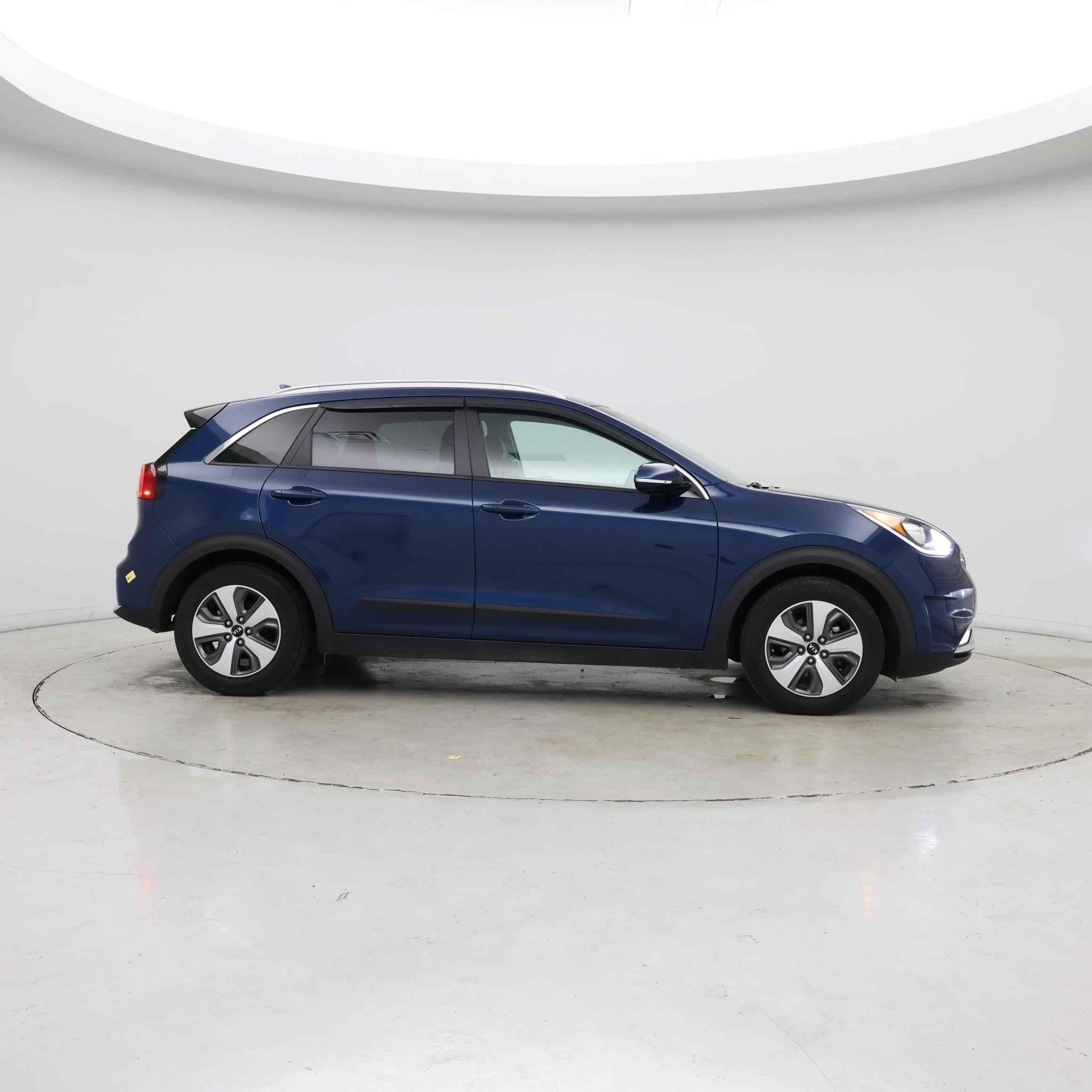 Thumbnail: 2019 Kia Niro - 7