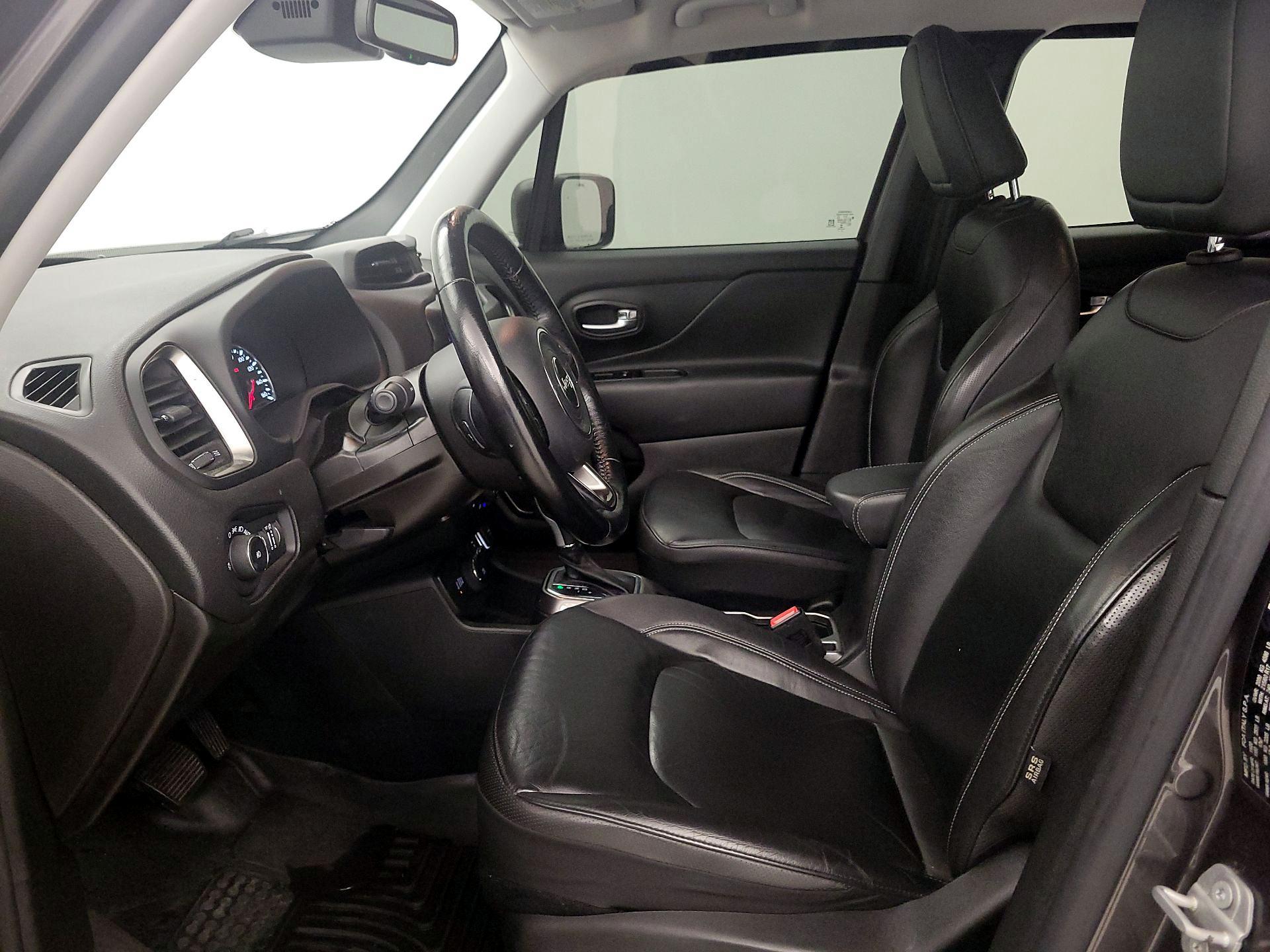 Thumbnail: 2021 Jeep Renegade - 11
