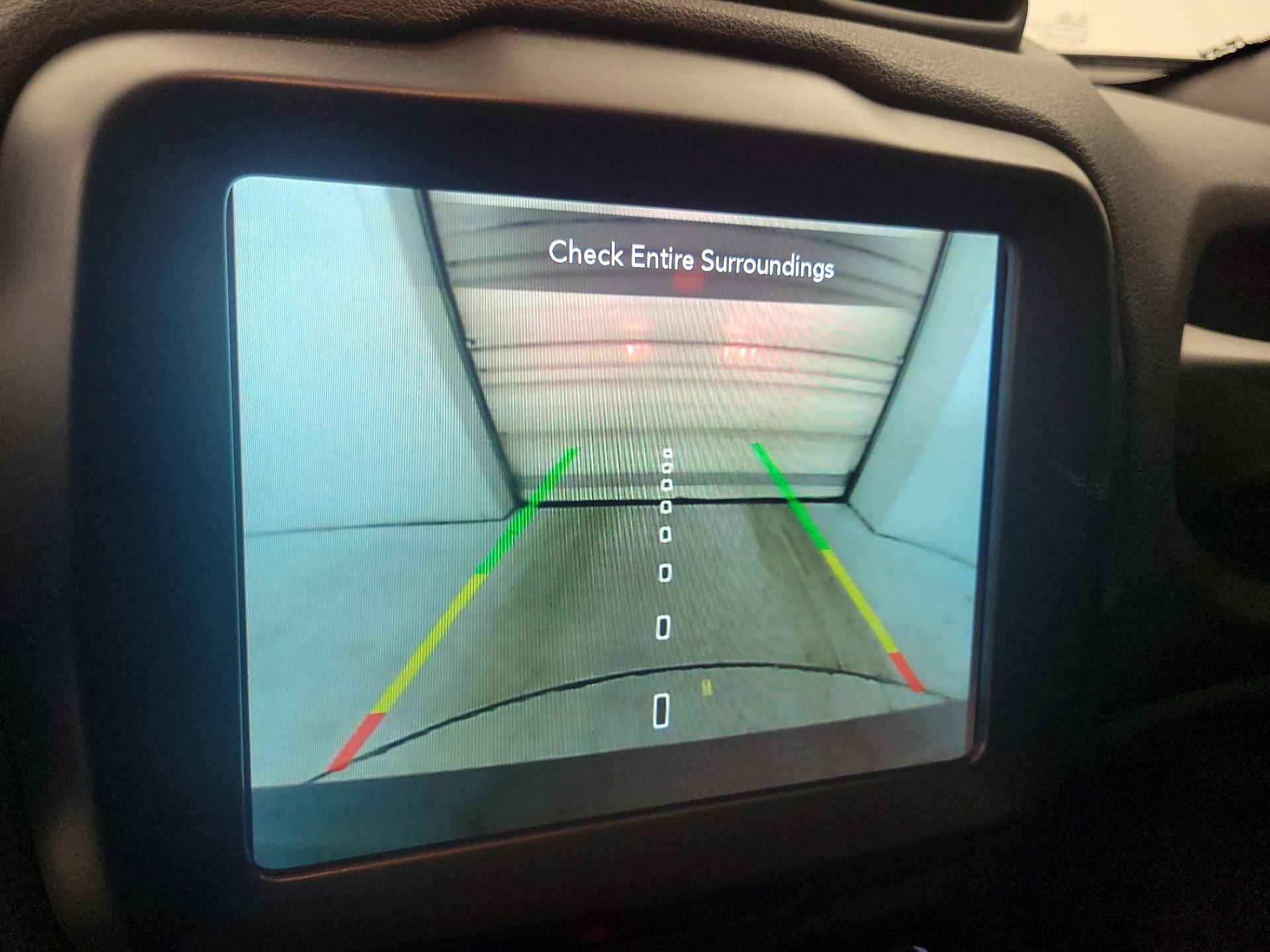 Thumbnail: 2021 Jeep Renegade - 15