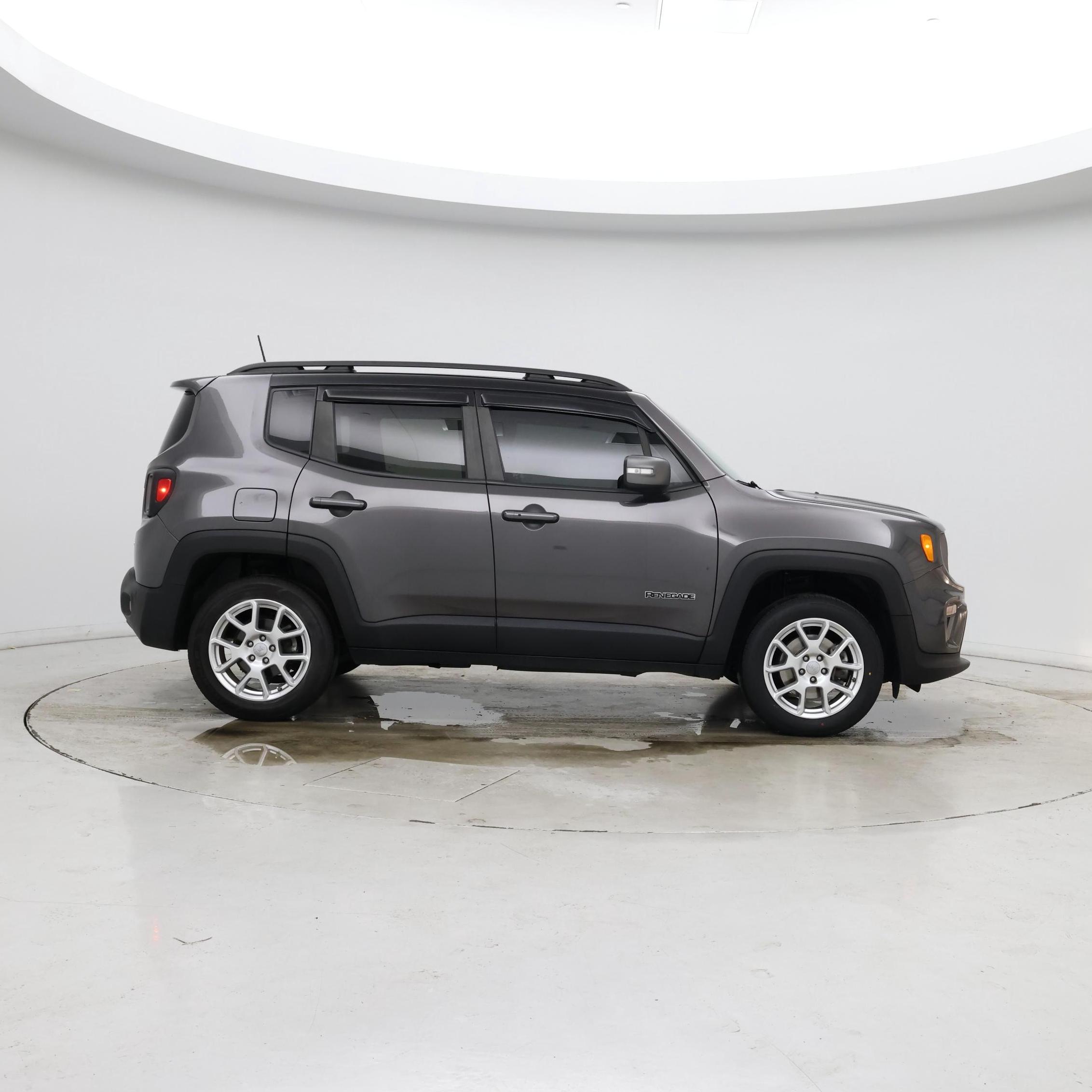 Thumbnail: 2021 Jeep Renegade - 7