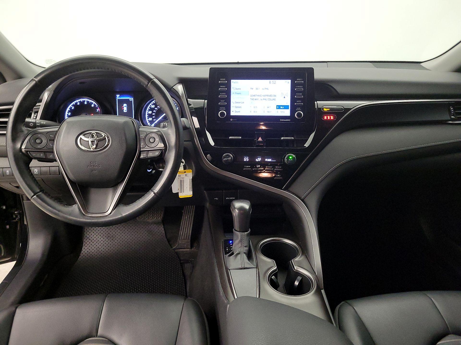 Thumbnail: 2021 Toyota Camry - 9