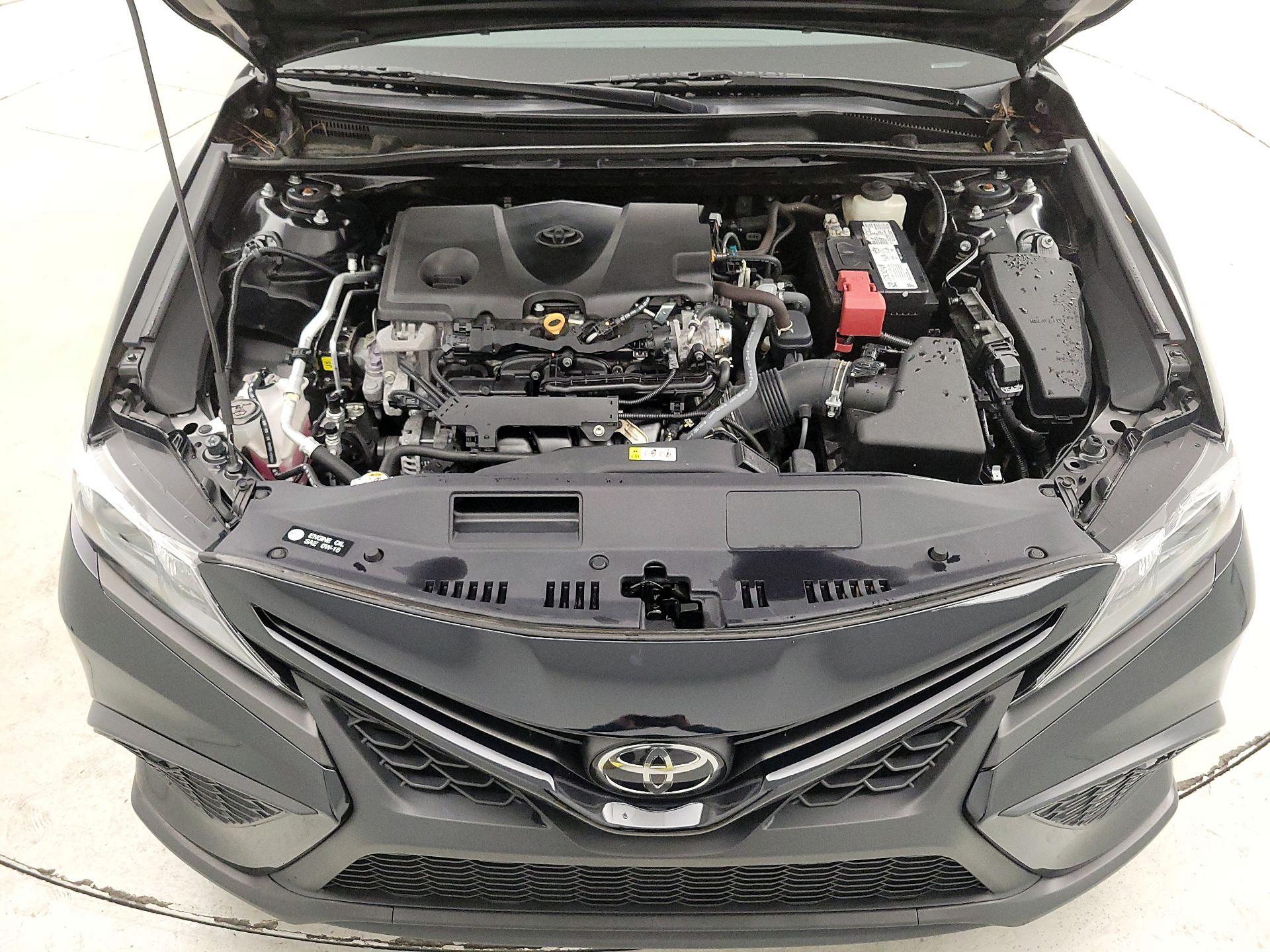Thumbnail: 2021 Toyota Camry - 20