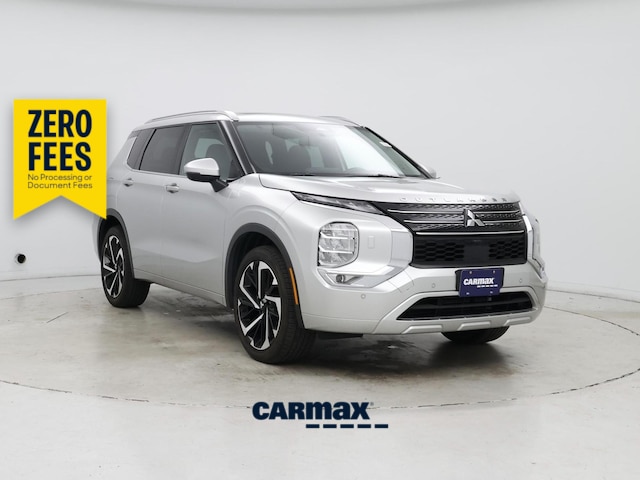 Silver 2023 Mitsubishi Outlander SUV / Crossover All-Wheel Drive Automatic