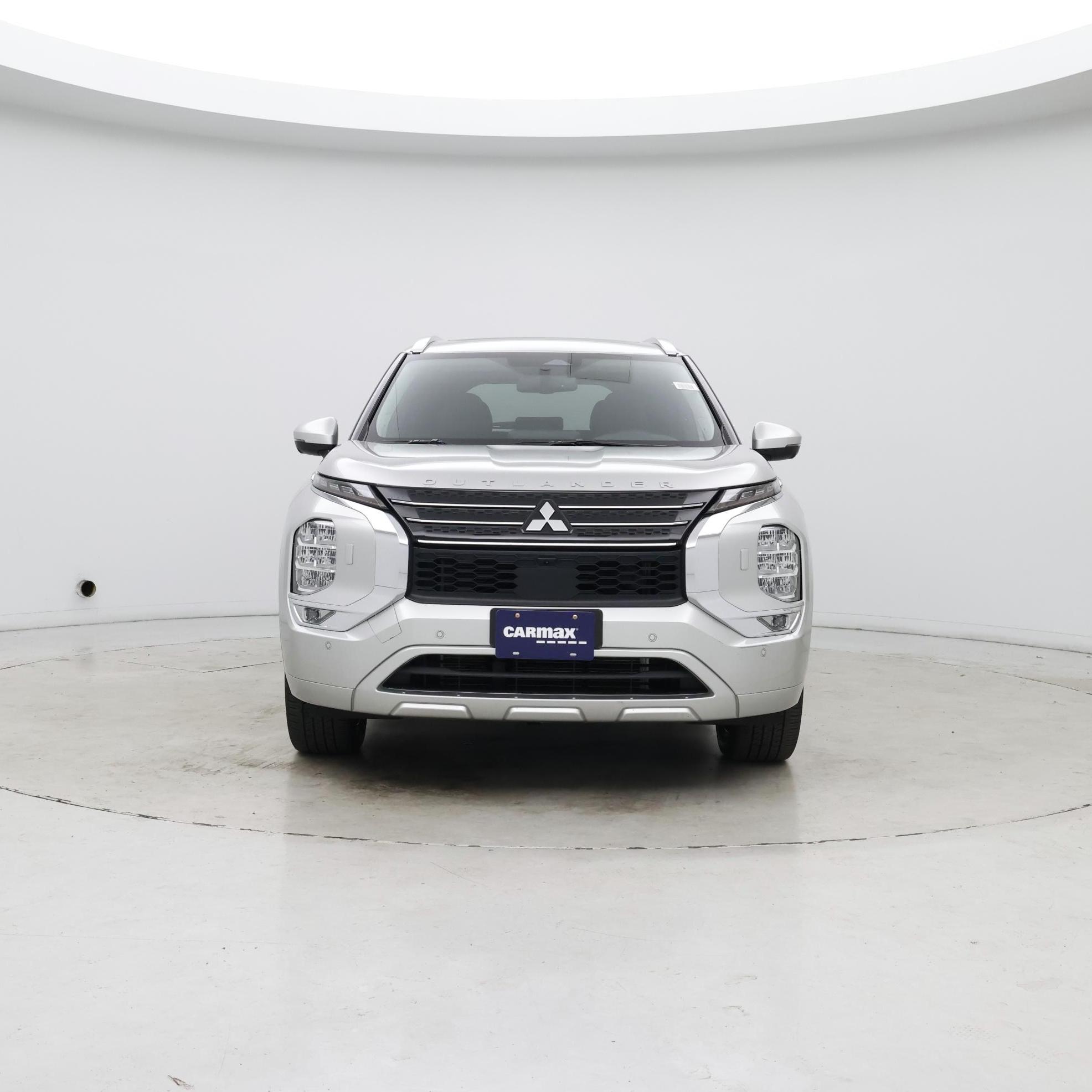 Thumbnail: 2023 Mitsubishi Outlander - 5