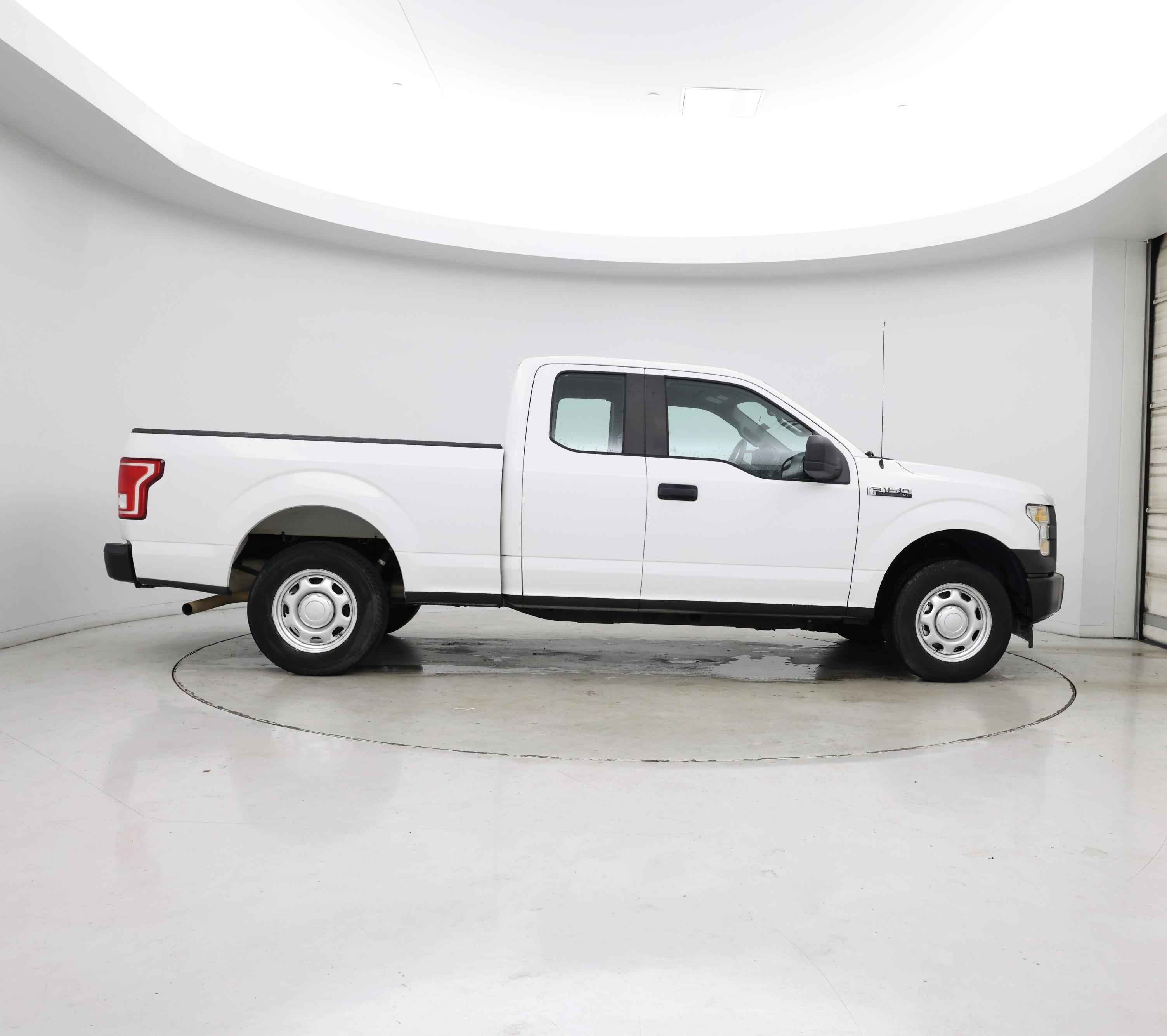 Thumbnail: 2017 Ford F-150 - 7