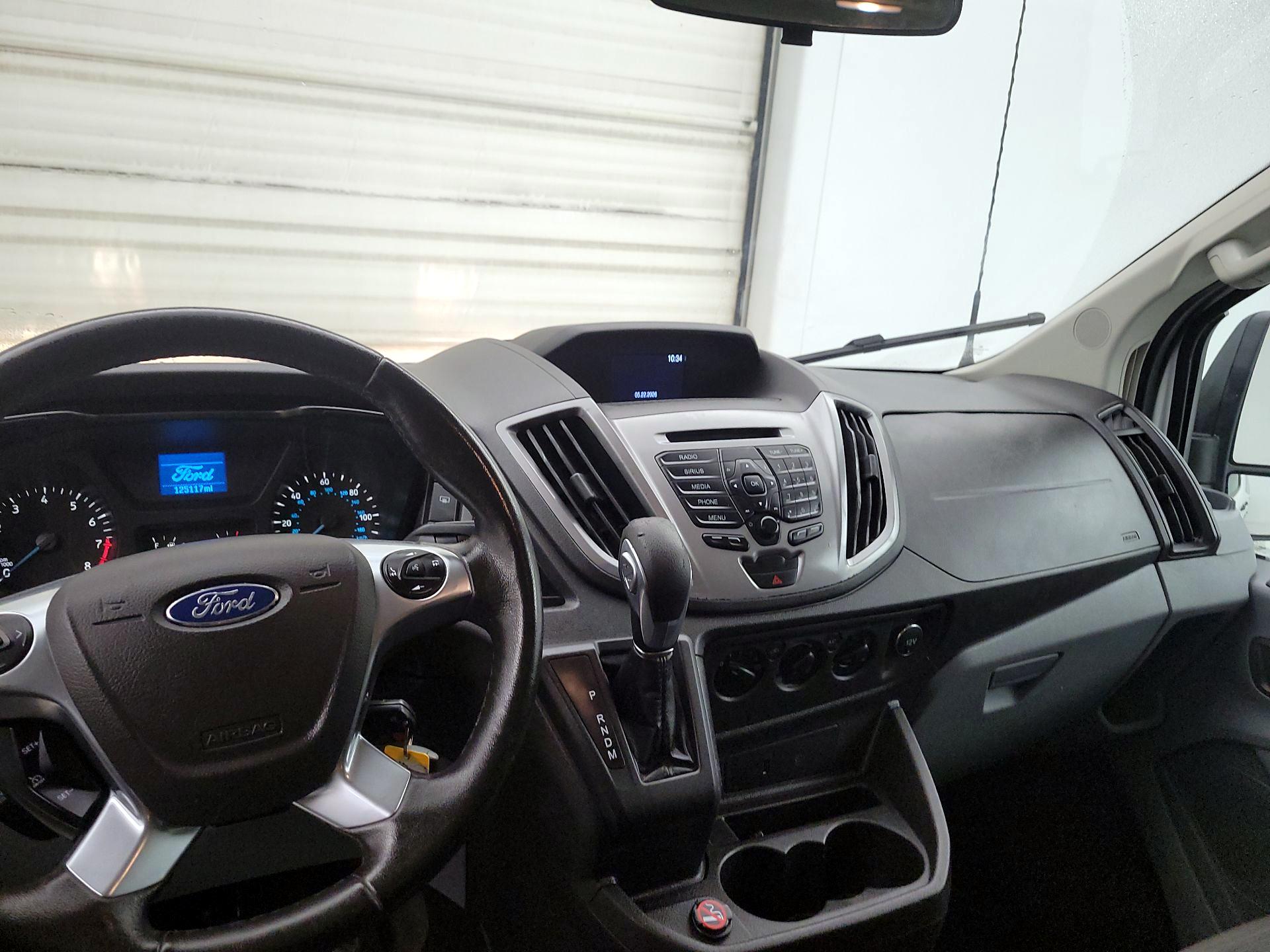 Thumbnail: 2017 Ford Transit Series - 9