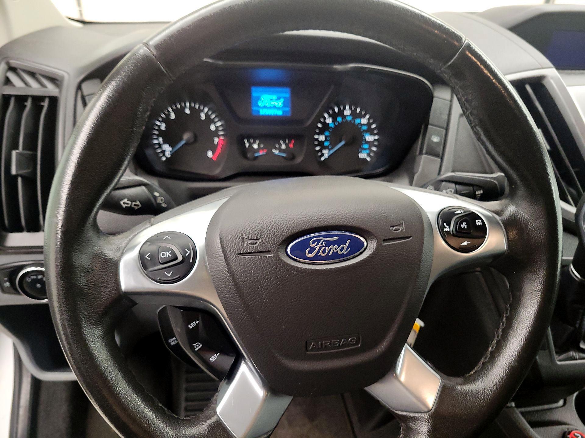 Thumbnail: 2017 Ford Transit Series - 10