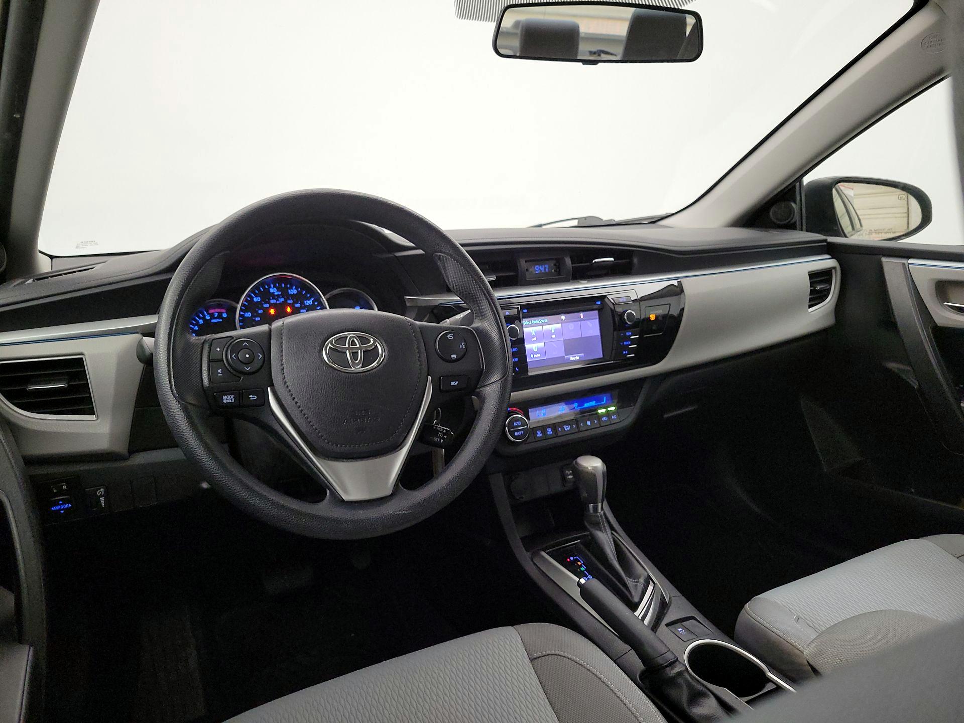 Thumbnail: 2016 Toyota Corolla - 9