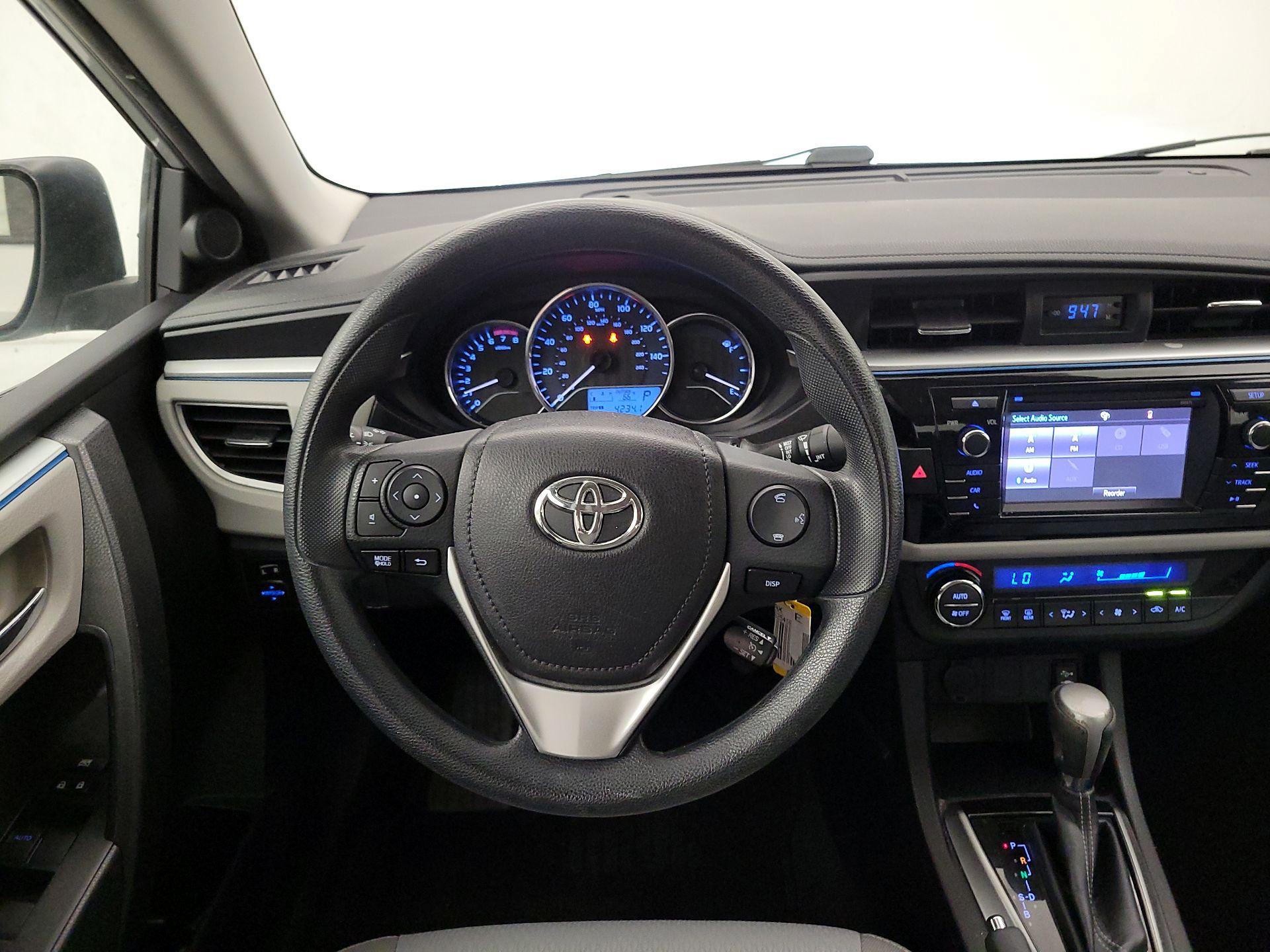 Thumbnail: 2016 Toyota Corolla - 10