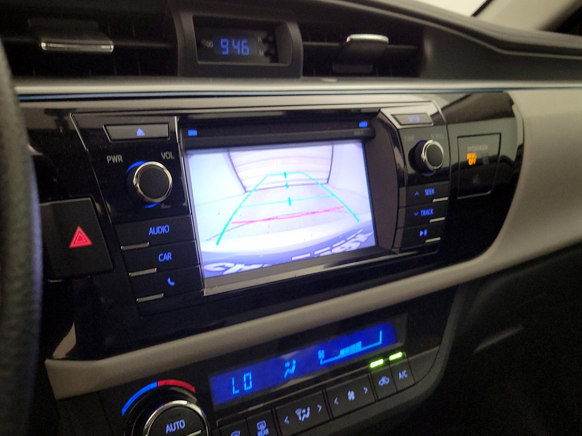 Thumbnail: 2016 Toyota Corolla - 14
