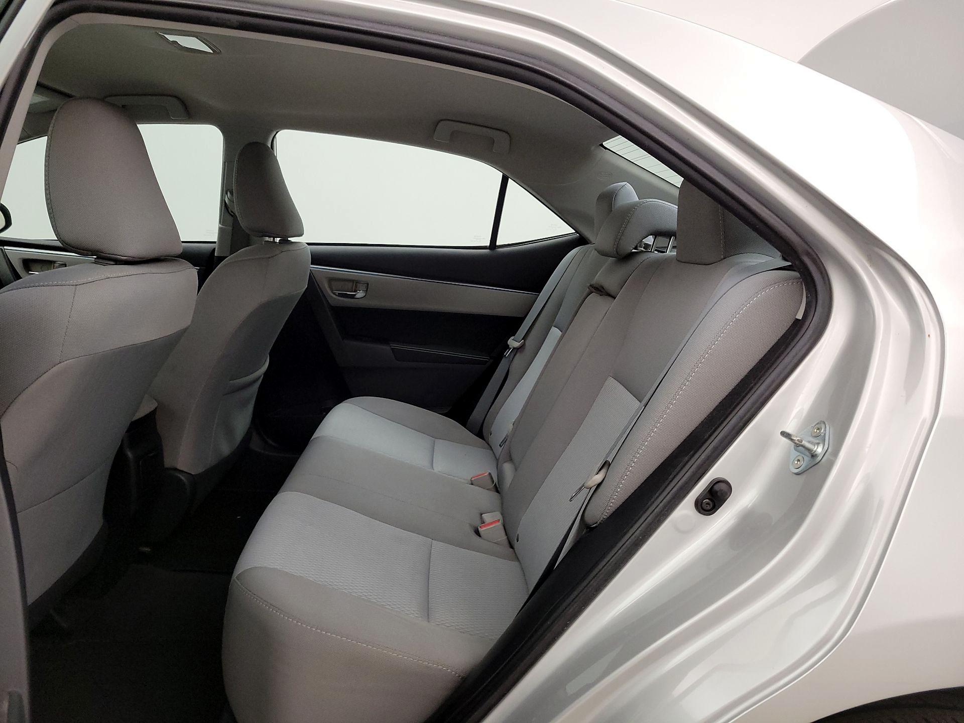 Thumbnail: 2016 Toyota Corolla - 19