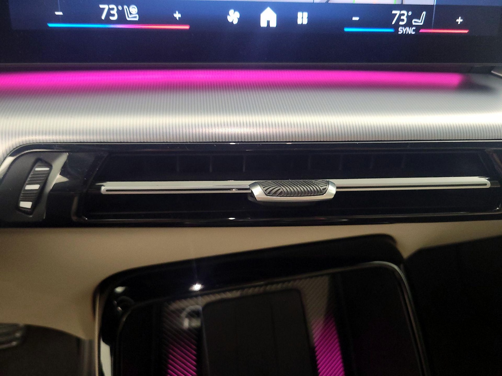 2025 BMW X2 28i - Photo 18