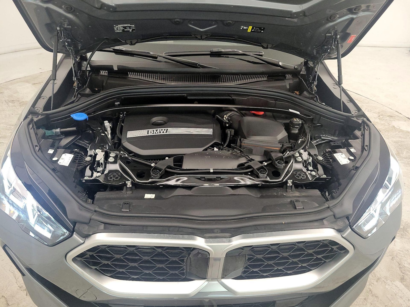 2025 BMW X2 28i - Photo 23