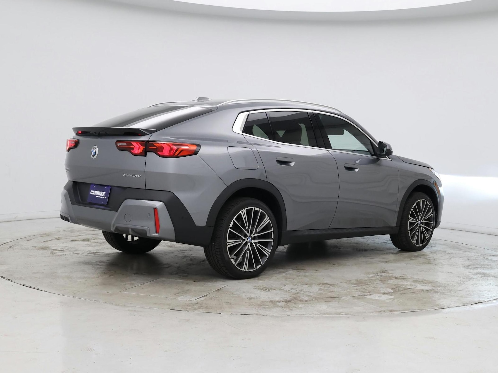 2025 BMW X2 28i - Photo 7