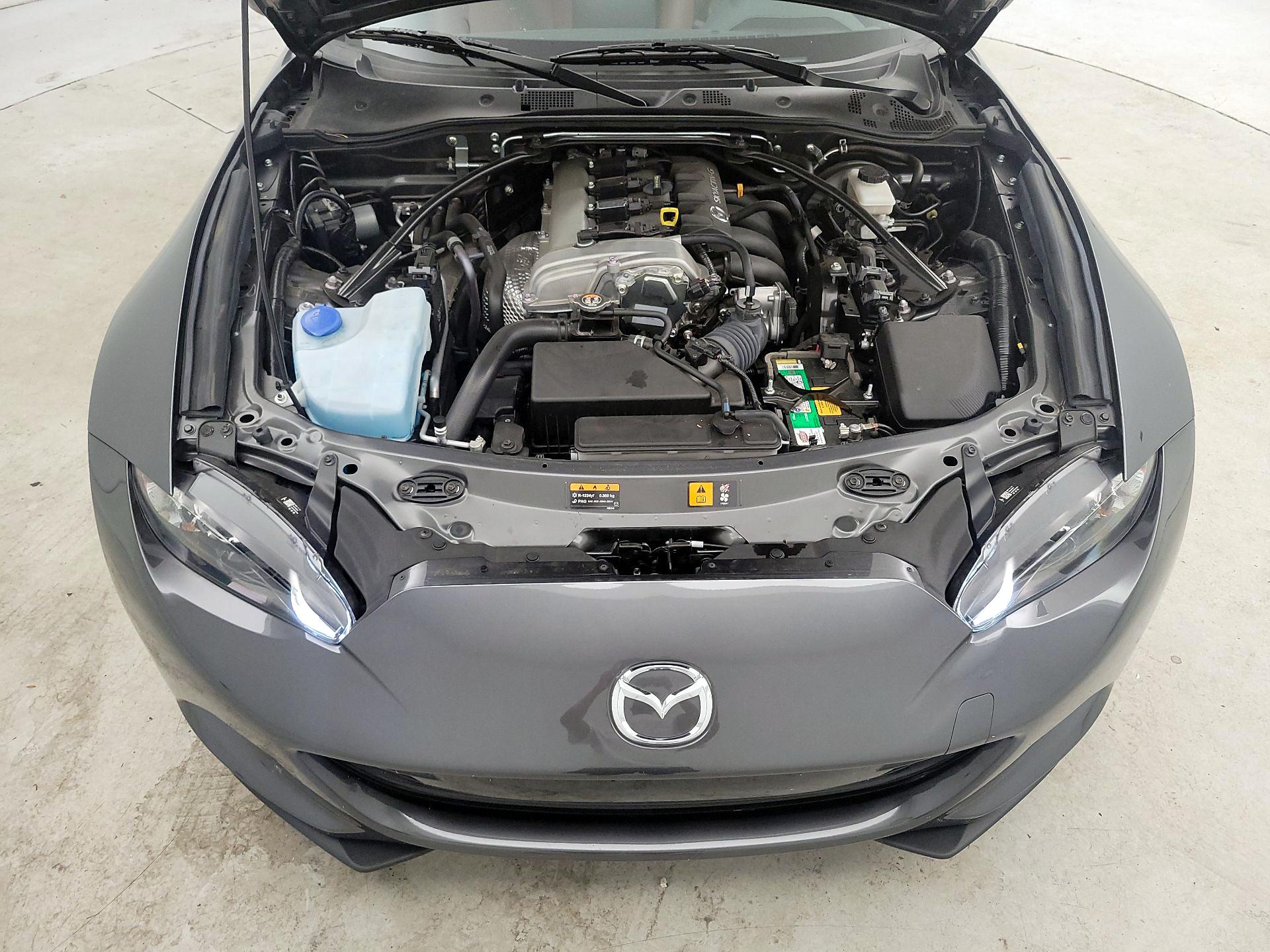 Thumbnail: 2022 Mazda MX-5 Miata - 18