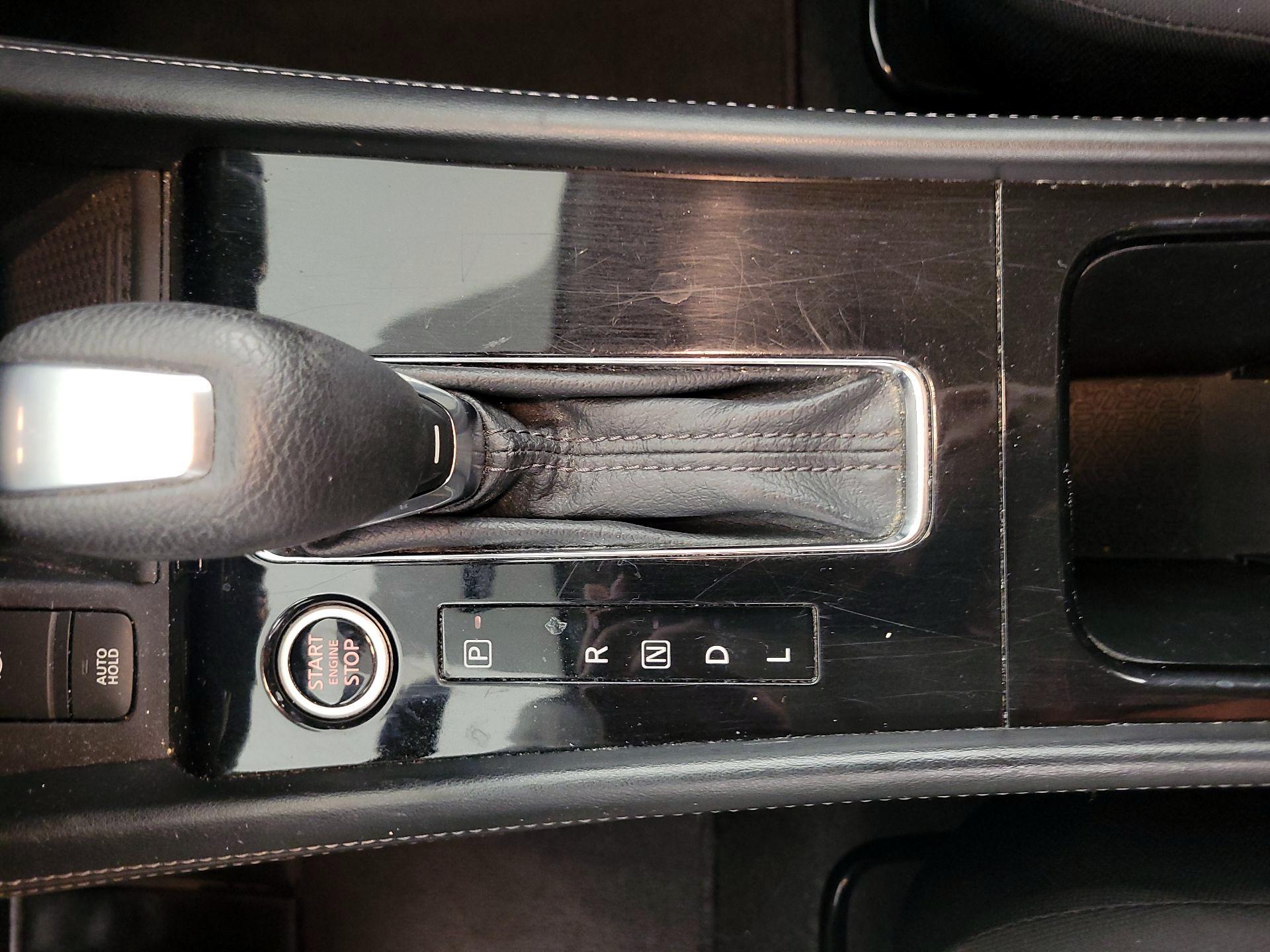 Thumbnail: 2021 Nissan Kicks - 17
