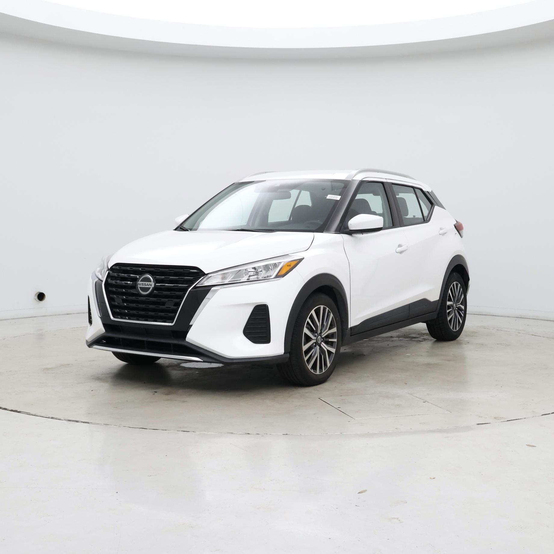 Thumbnail: 2021 Nissan Kicks - 4