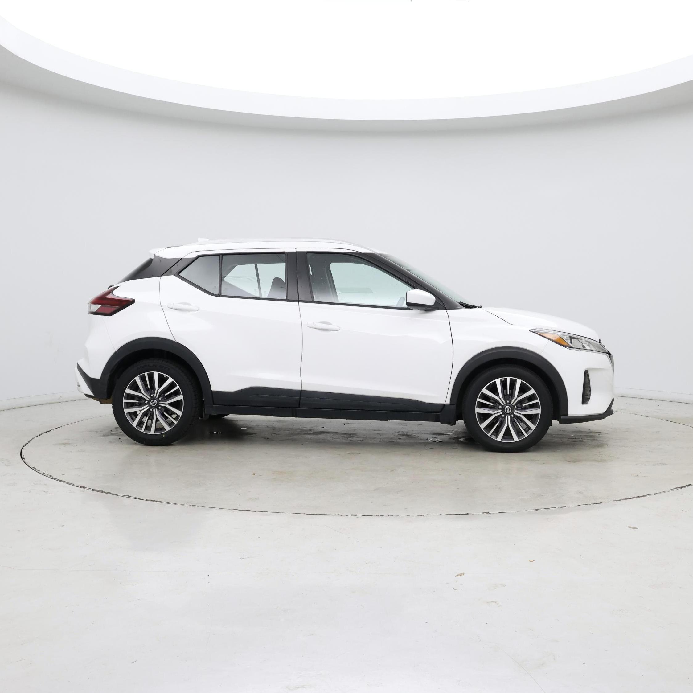Thumbnail: 2021 Nissan Kicks - 7
