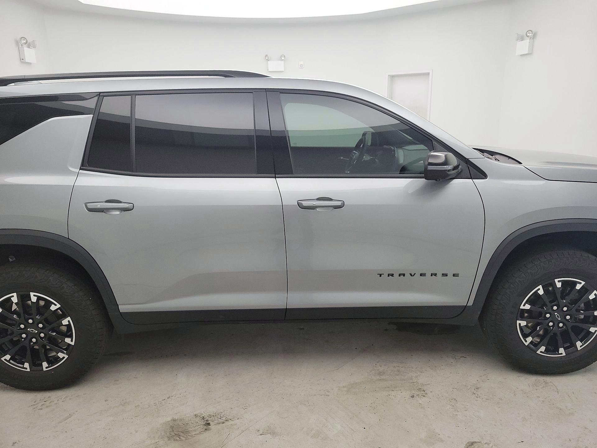 Thumbnail: 2024 Chevrolet Traverse - 4