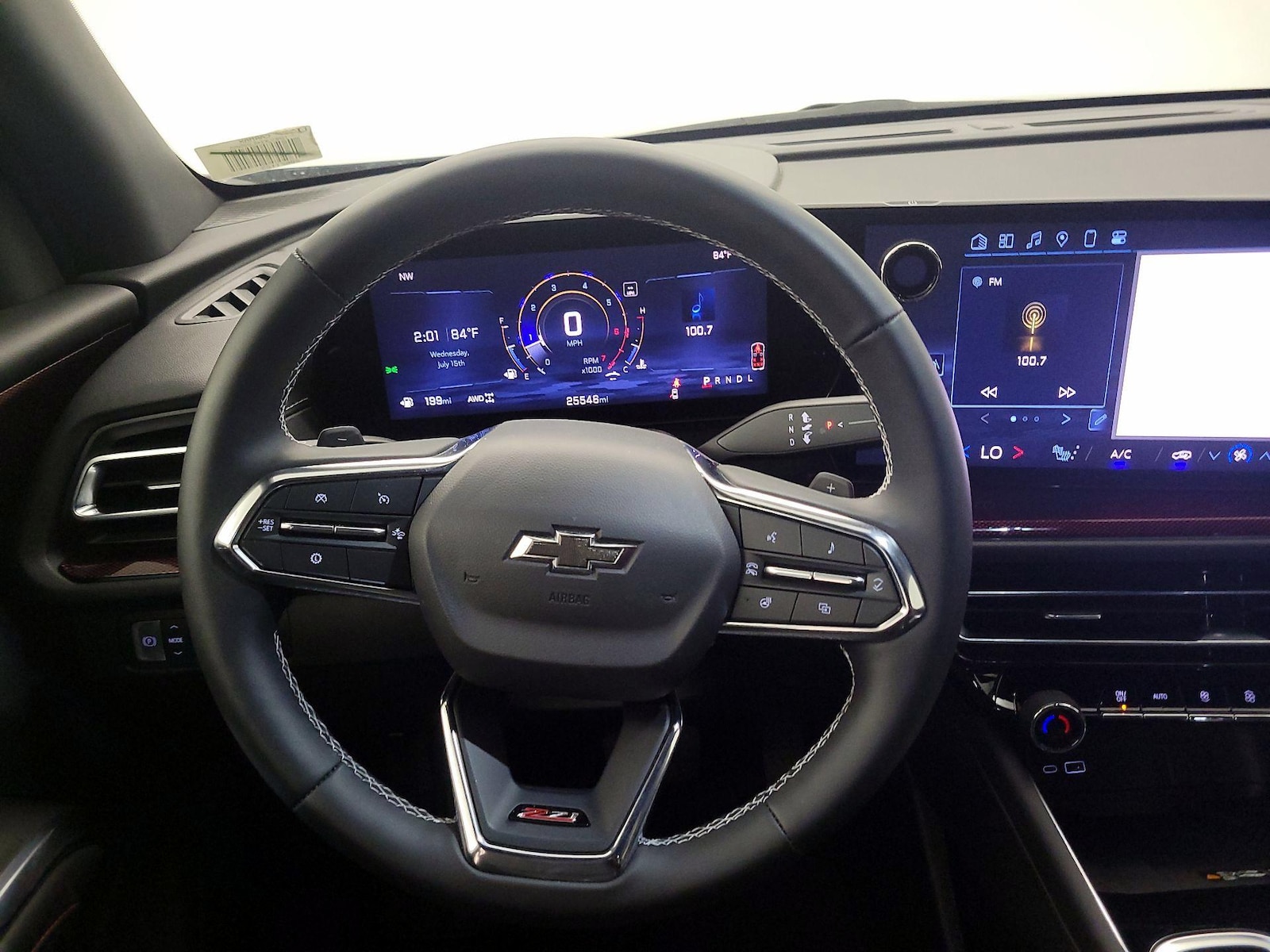2024 Chevrolet Traverse Z71 - Photo 9
