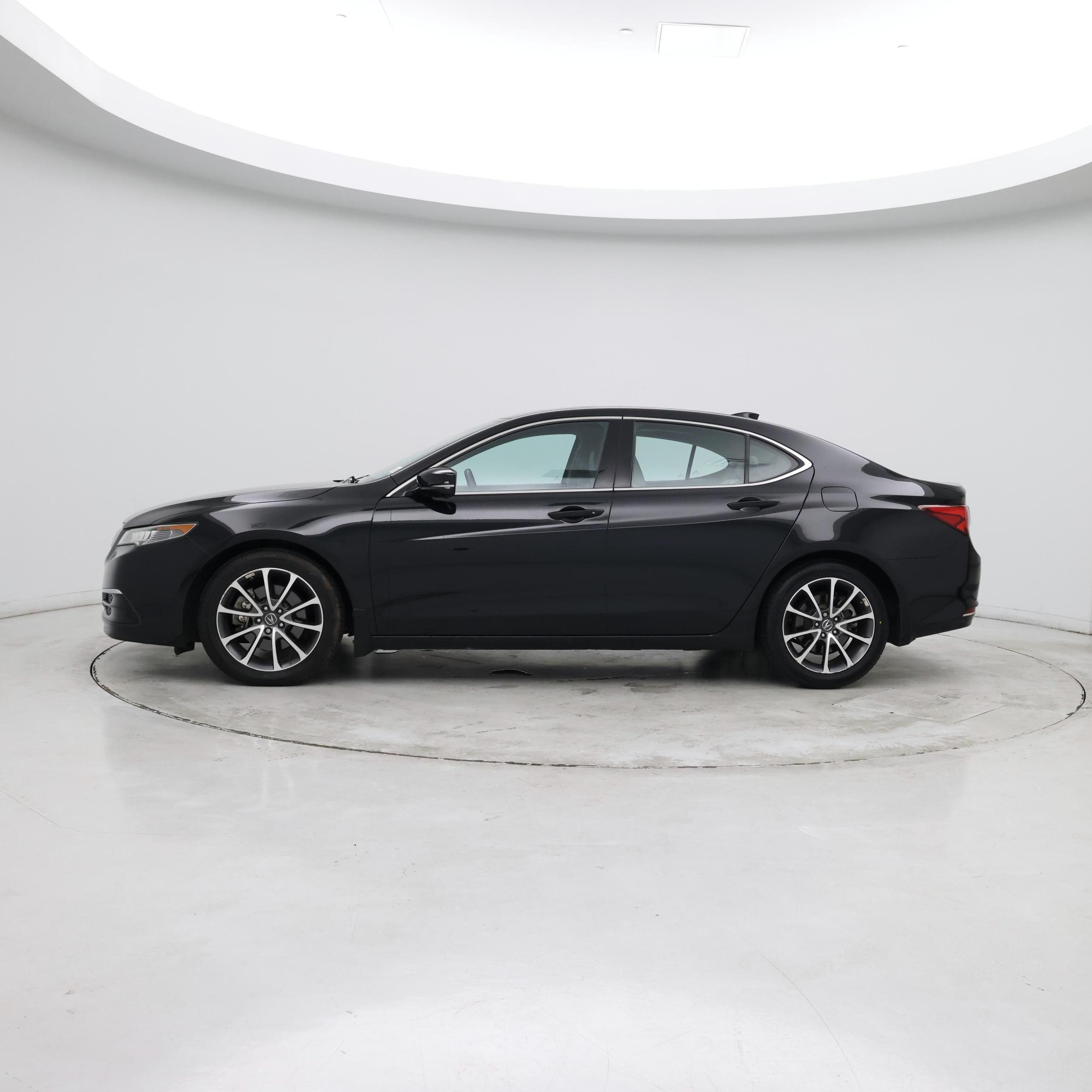 Thumbnail: 2016 Acura TLX - 2