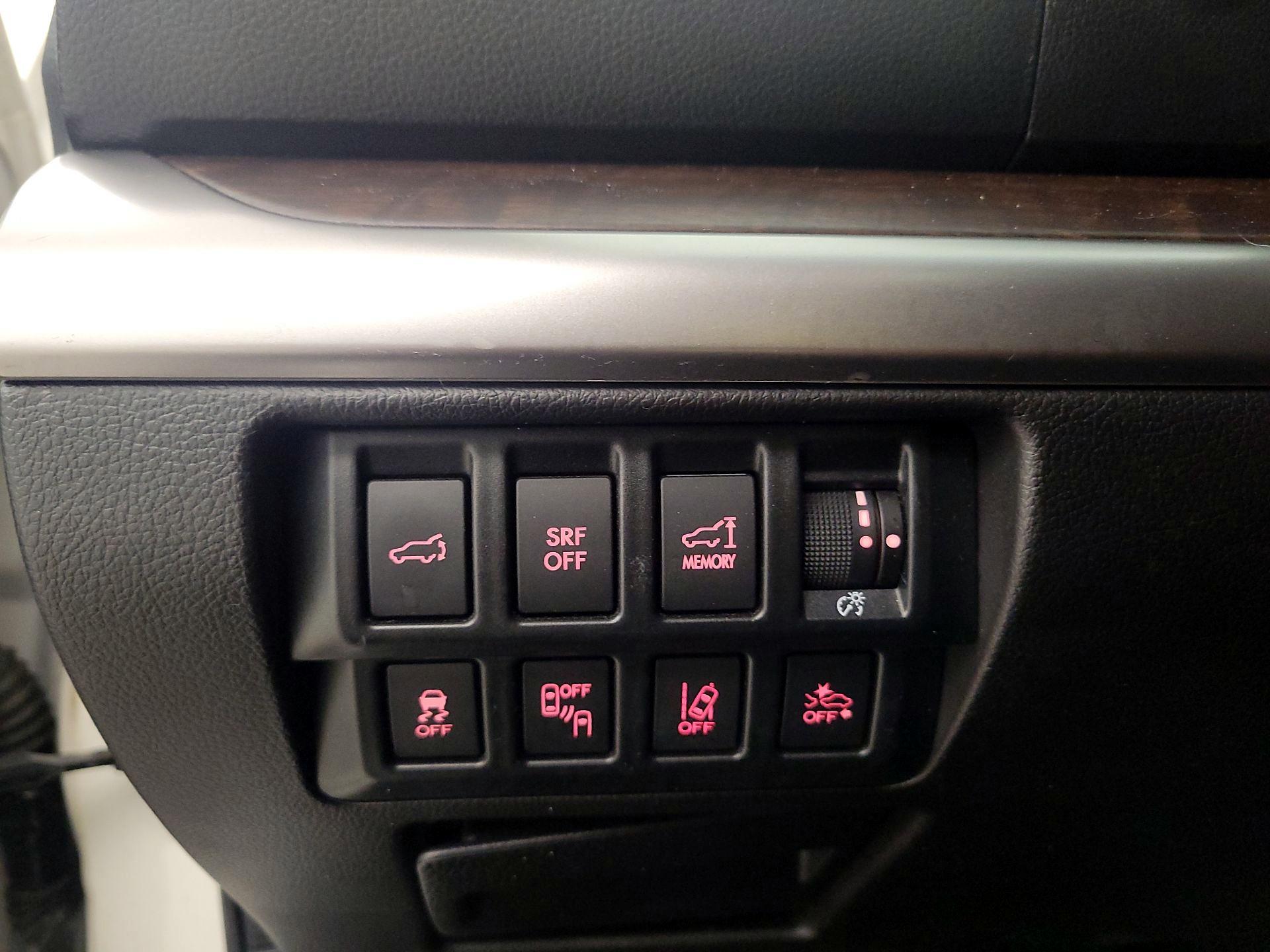 Thumbnail: 2016 Subaru Outback - 13