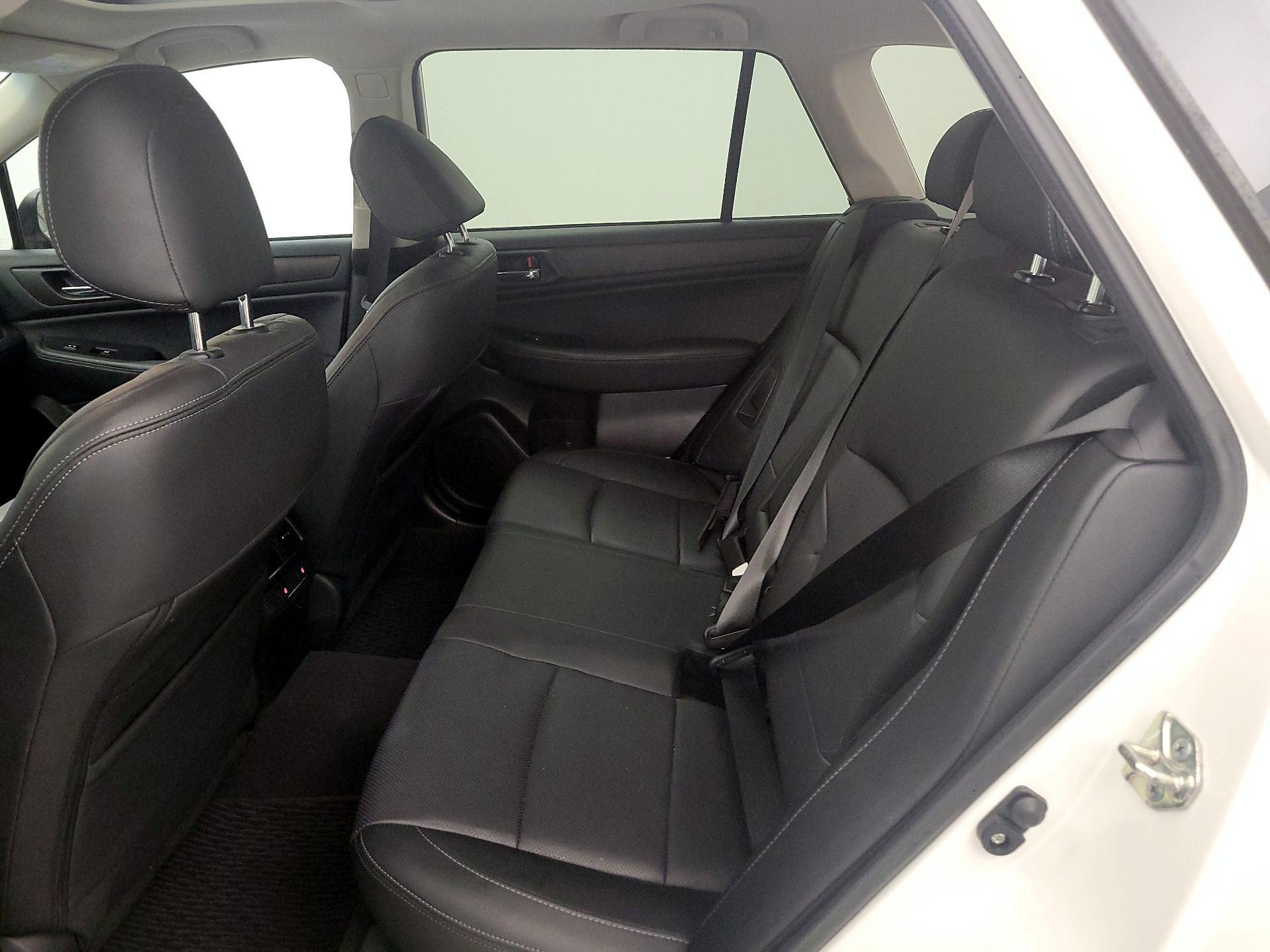 Thumbnail: 2016 Subaru Outback - 19