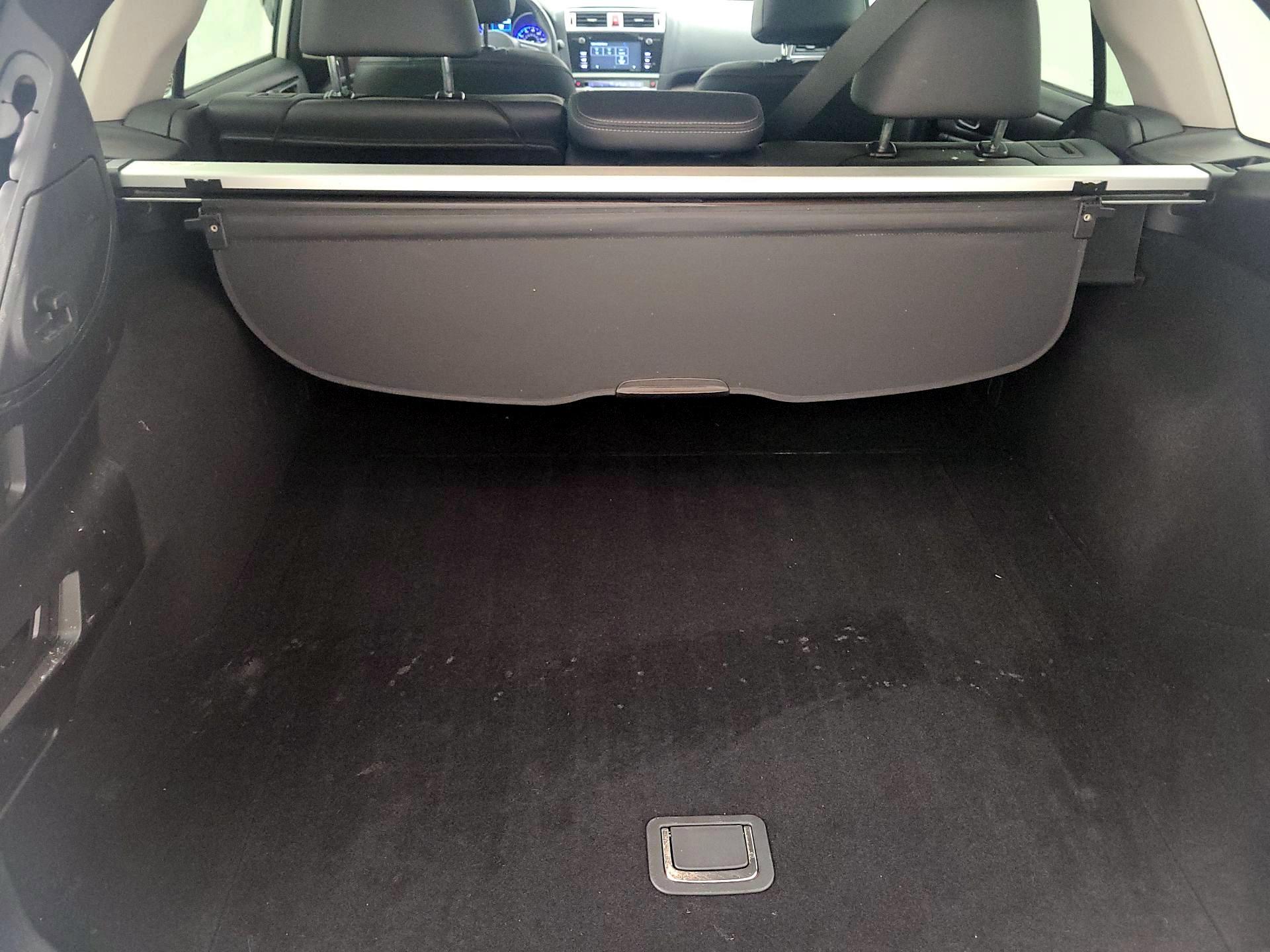 Thumbnail: 2016 Subaru Outback - 20