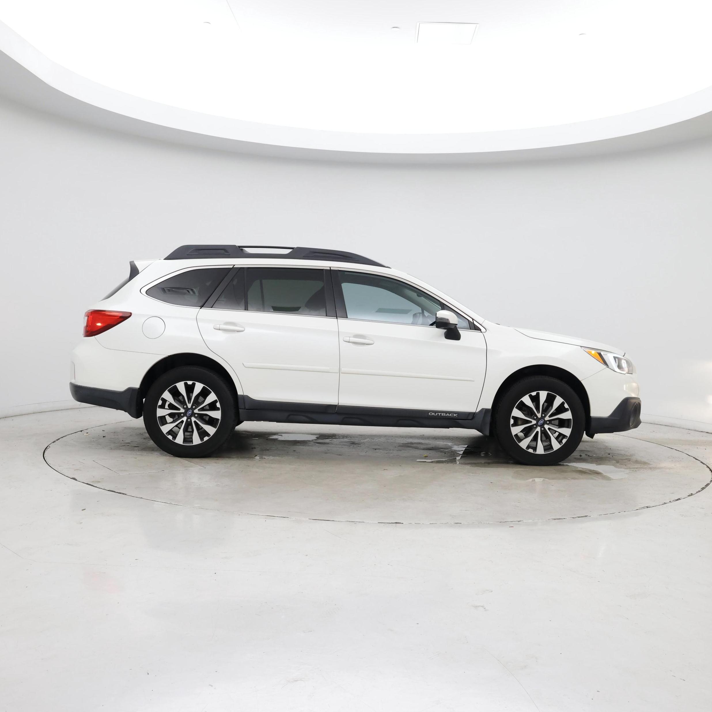Thumbnail: 2016 Subaru Outback - 7