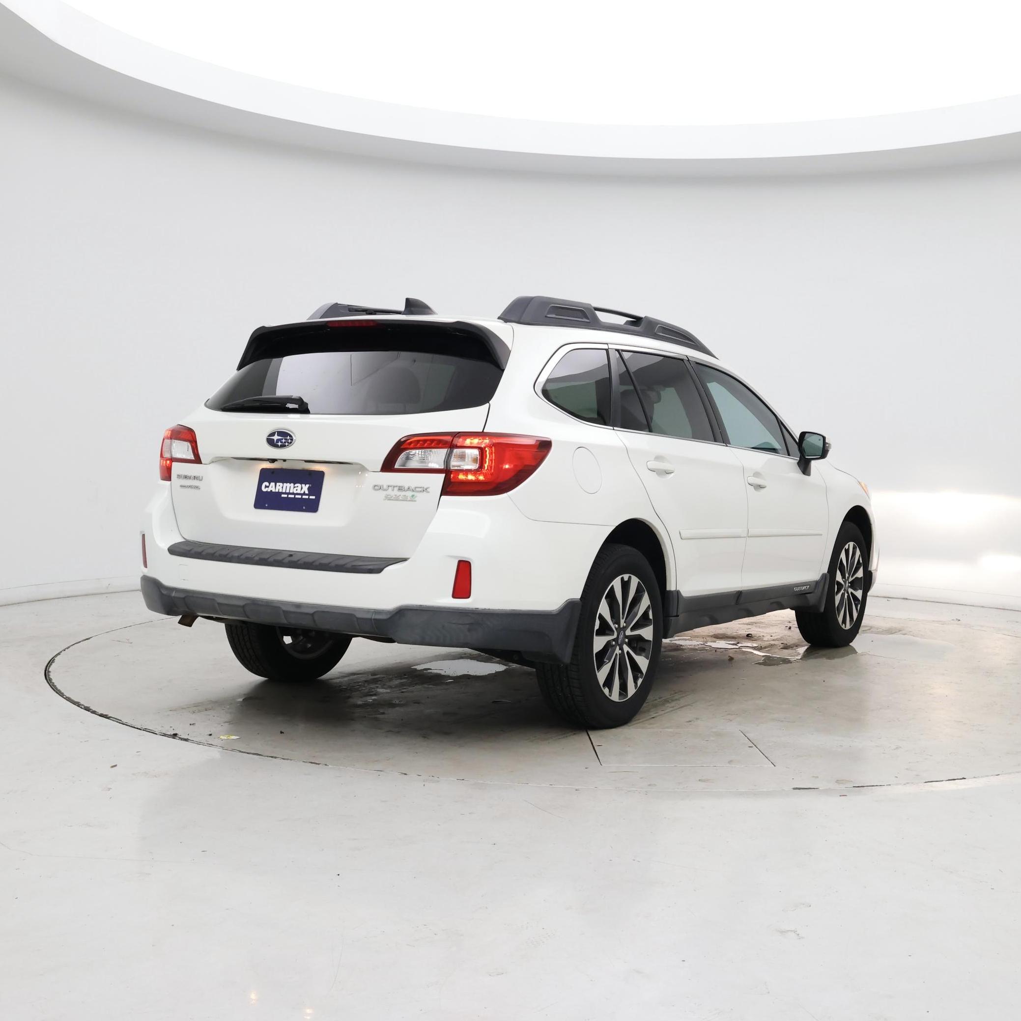 Thumbnail: 2016 Subaru Outback - 8
