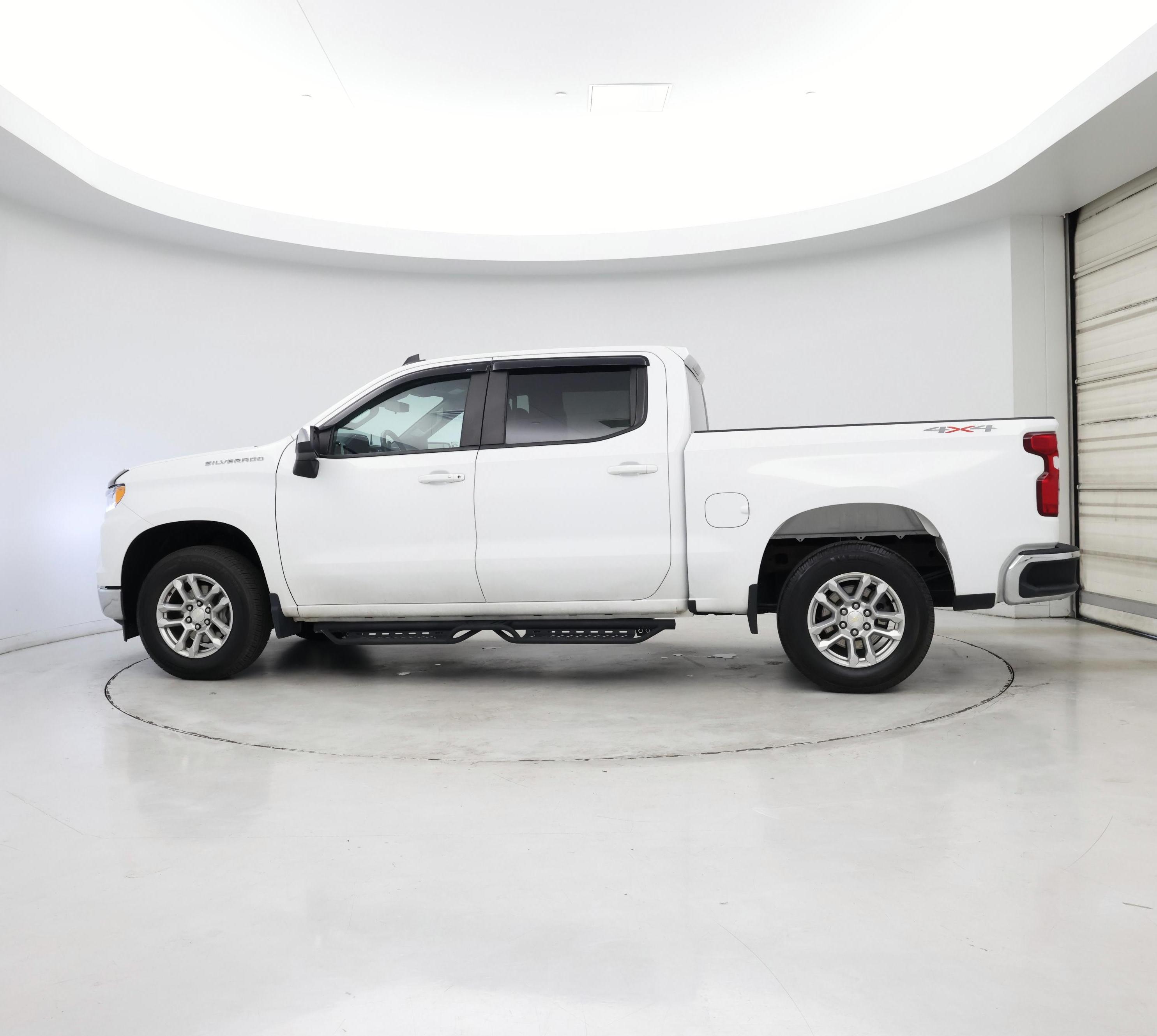 Thumbnail: 2023 Chevrolet Silverado 1500 - 6