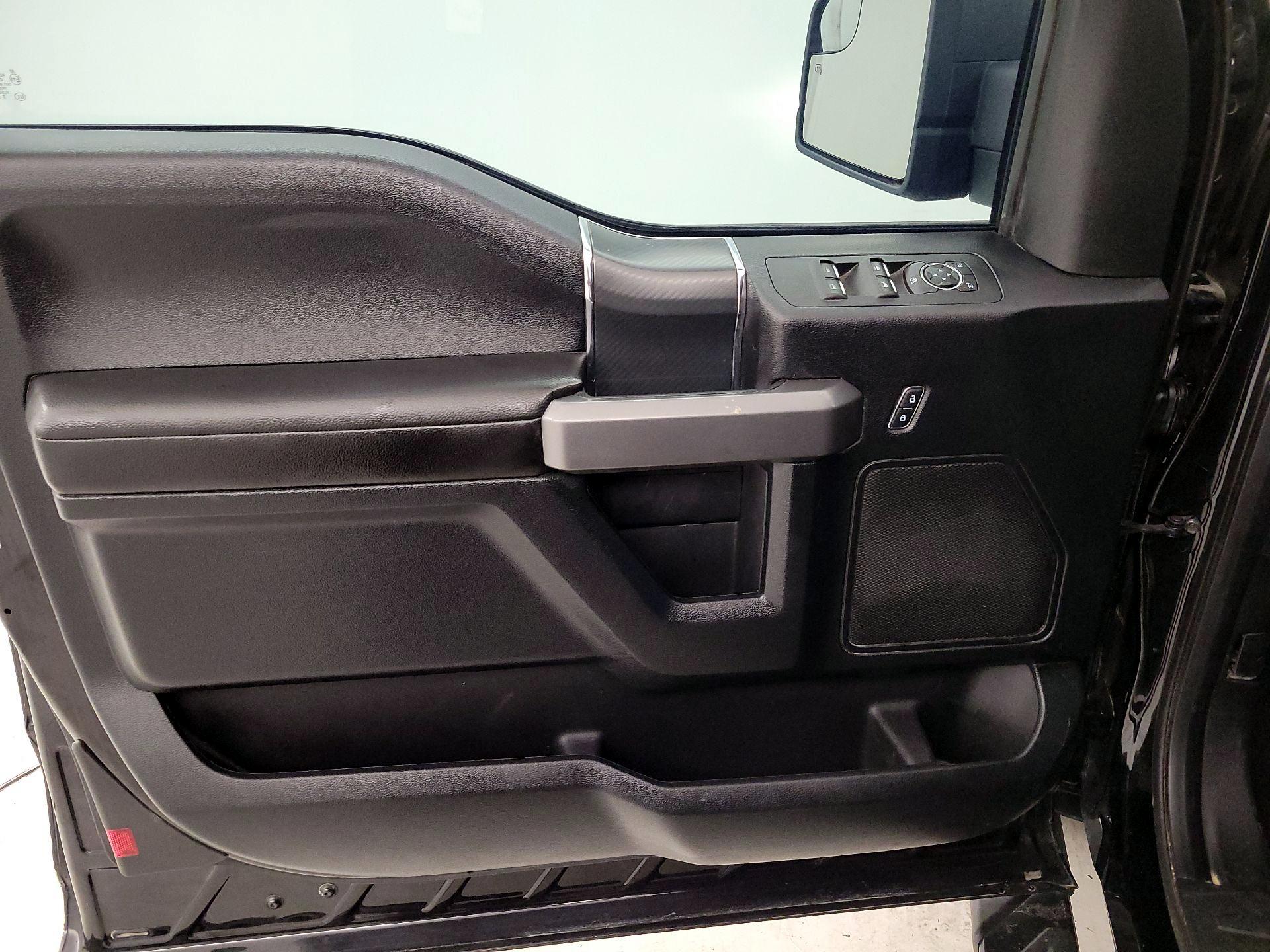 Thumbnail: 2019 Ford F-150 - 10