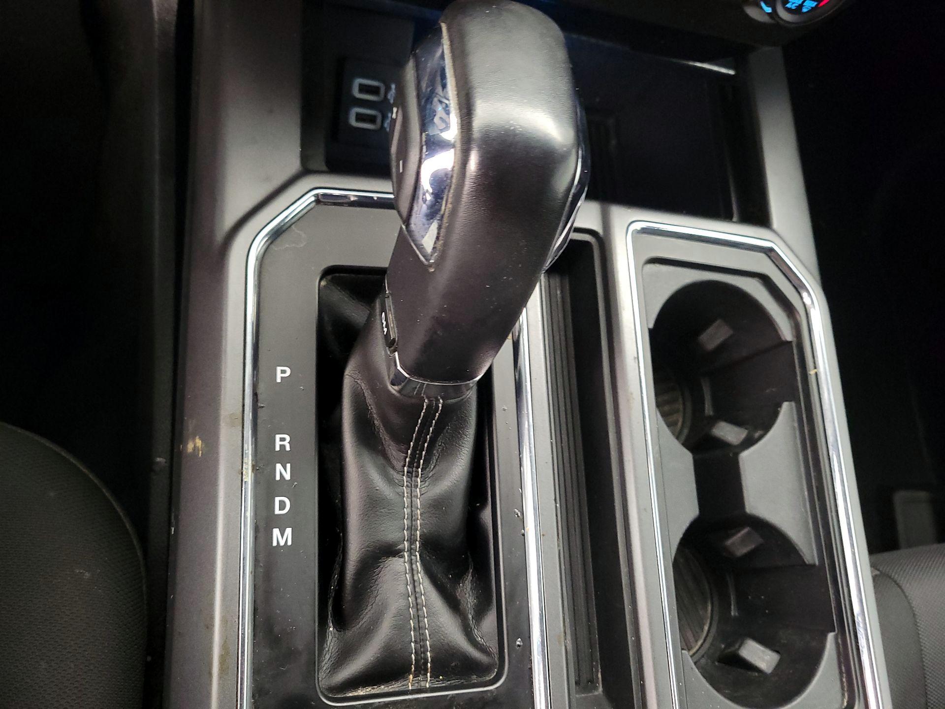 Thumbnail: 2019 Ford F-150 - 16