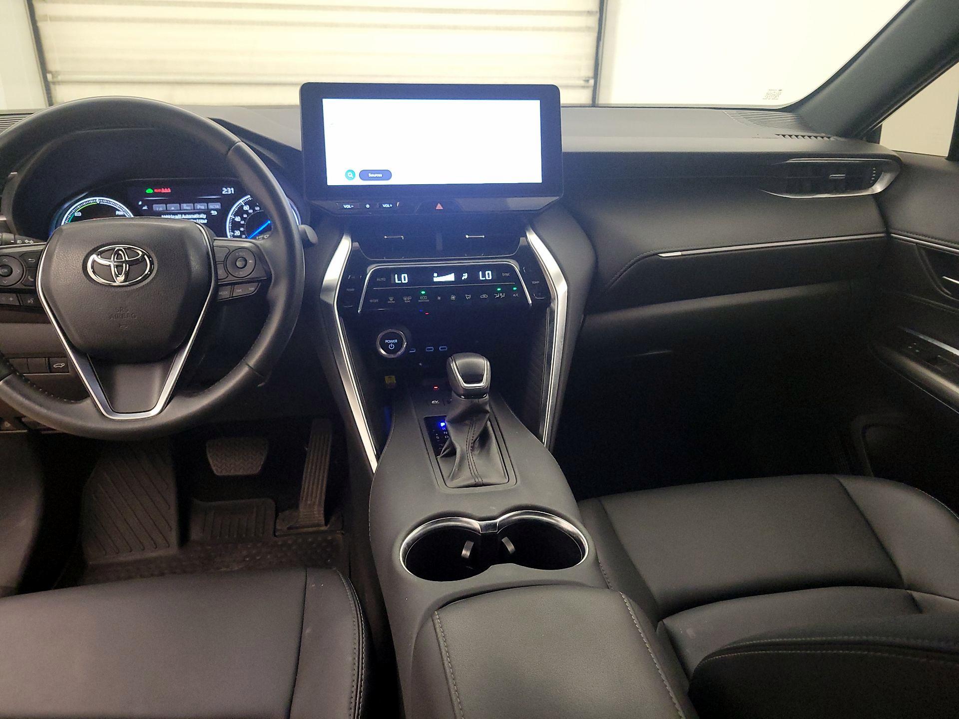 Thumbnail: 2024 Toyota Venza - 9
