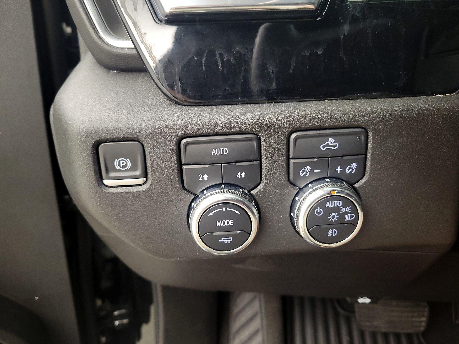 Thumbnail: 2024 GMC Sierra 1500 - 13