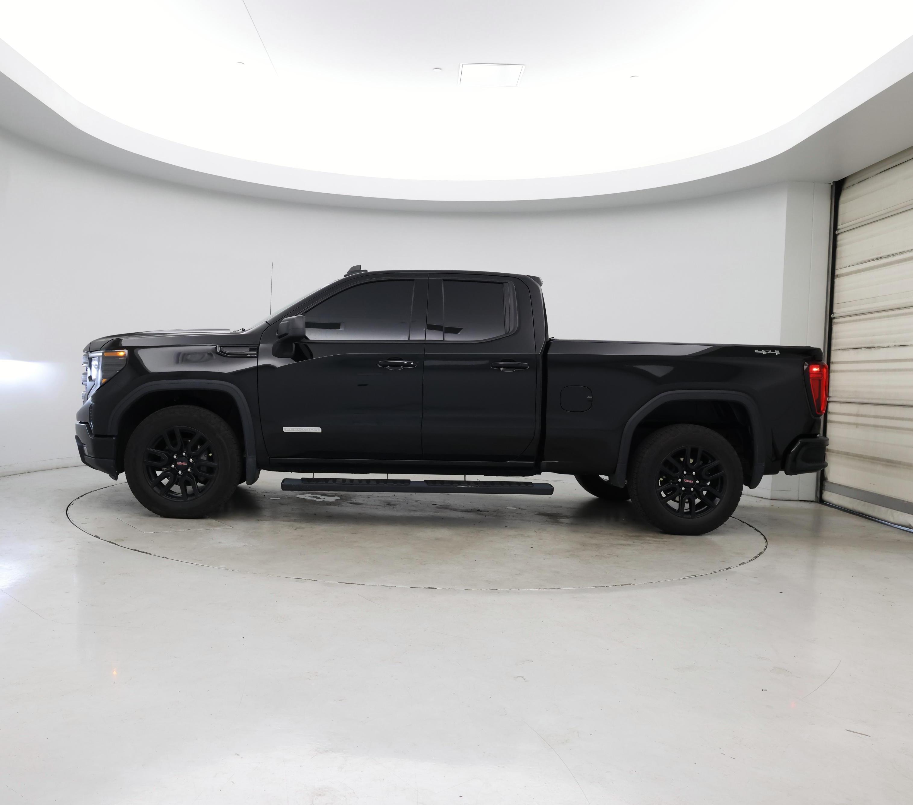 Thumbnail: 2024 GMC Sierra 1500 - 3