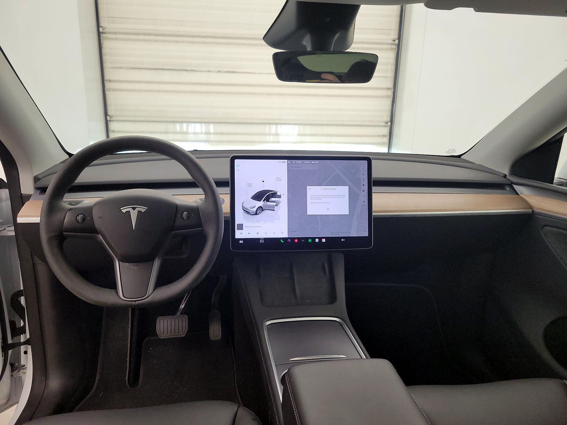 Thumbnail: 2024 Tesla Model Y - 9