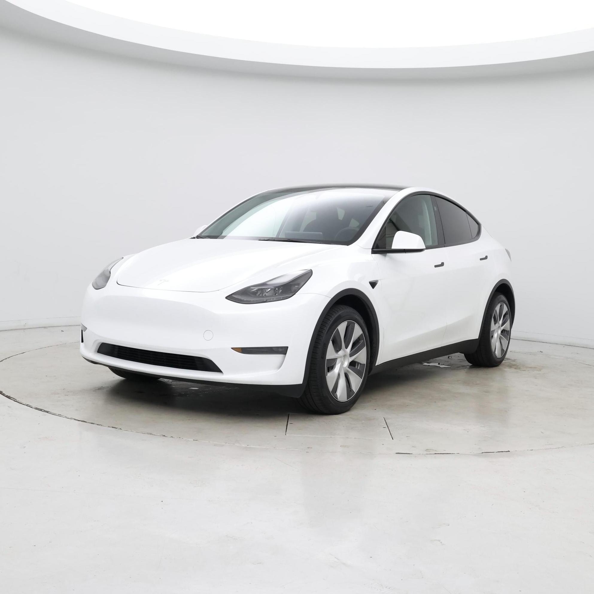Thumbnail: 2024 Tesla Model Y - 4