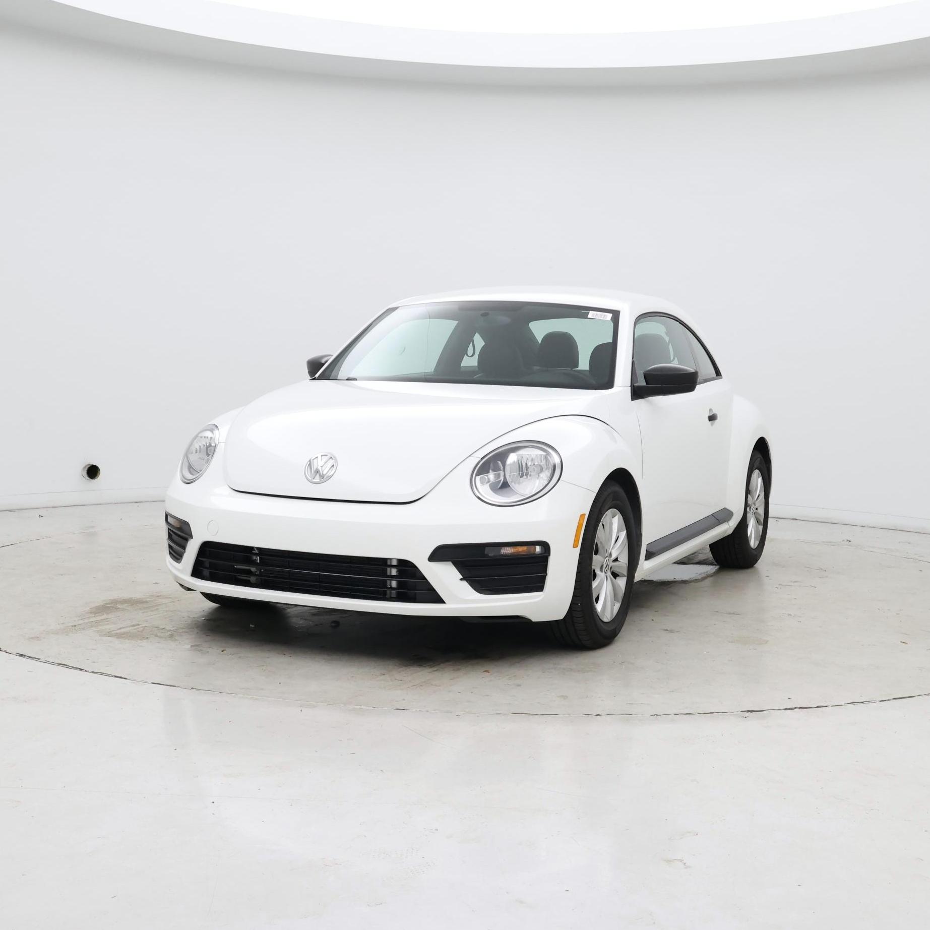 Thumbnail: 2017 Volkswagen Beetle - 4