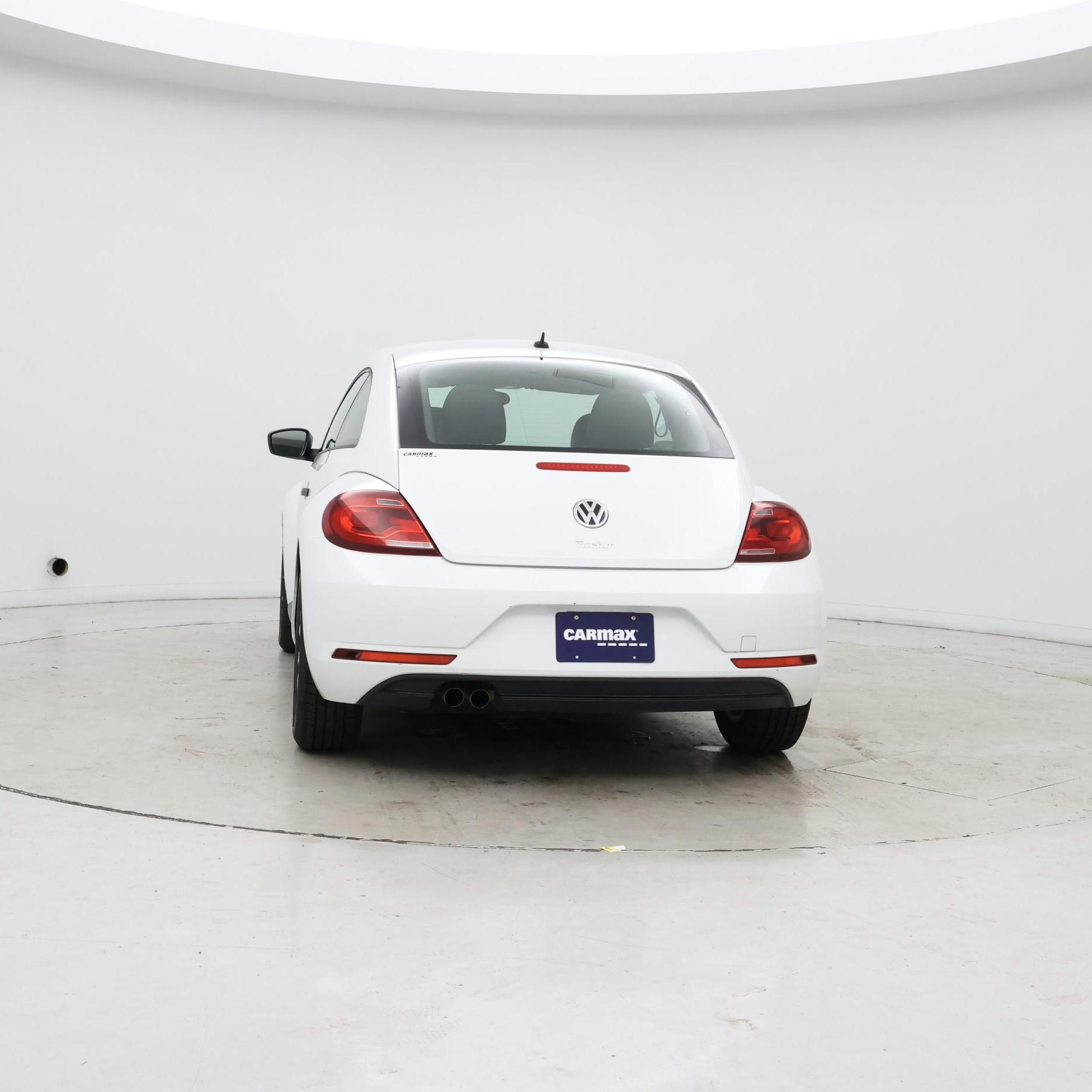 Thumbnail: 2017 Volkswagen Beetle - 6